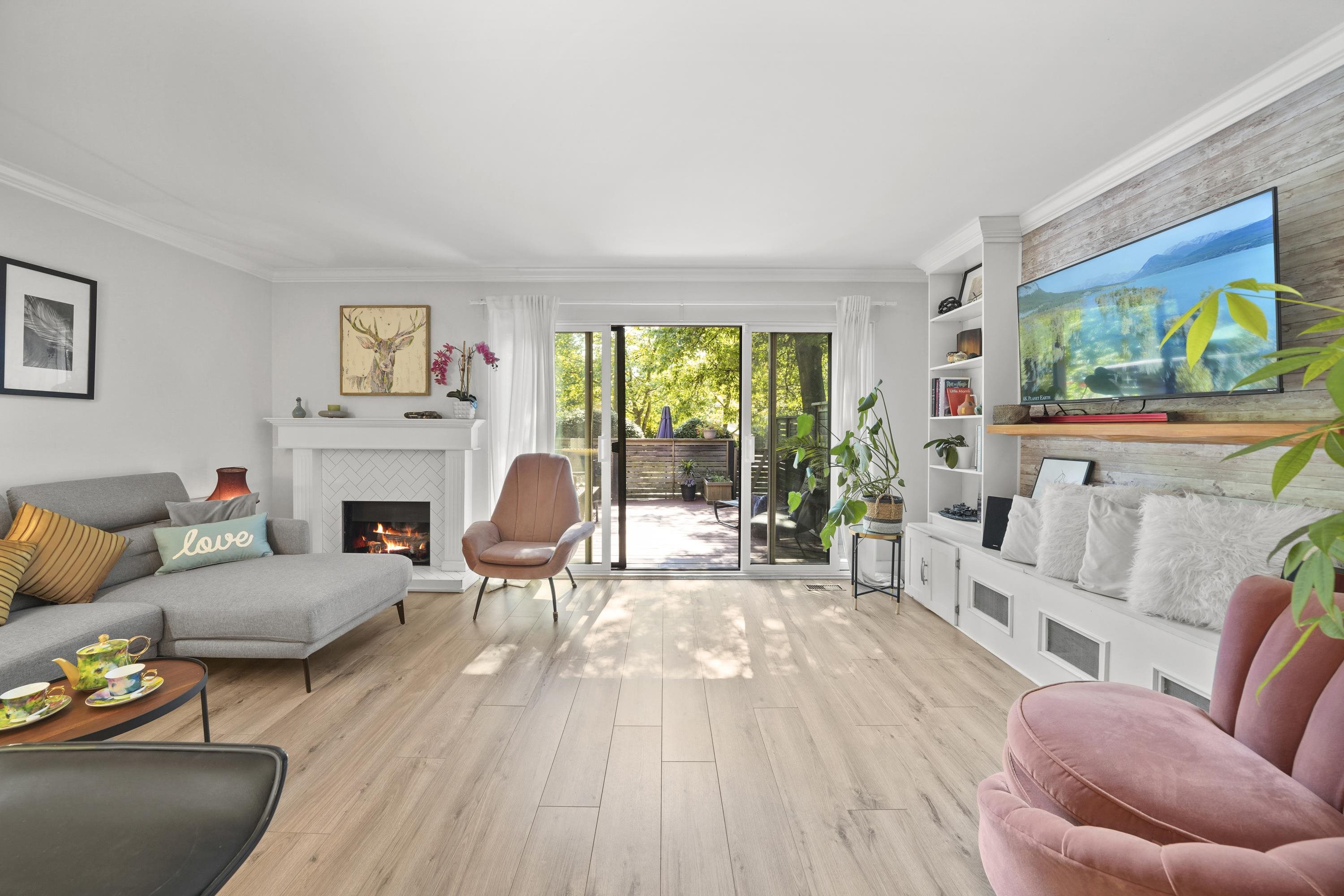 49 1910 CEDAR VILLAGE CRESCENT, R3076252, BC,