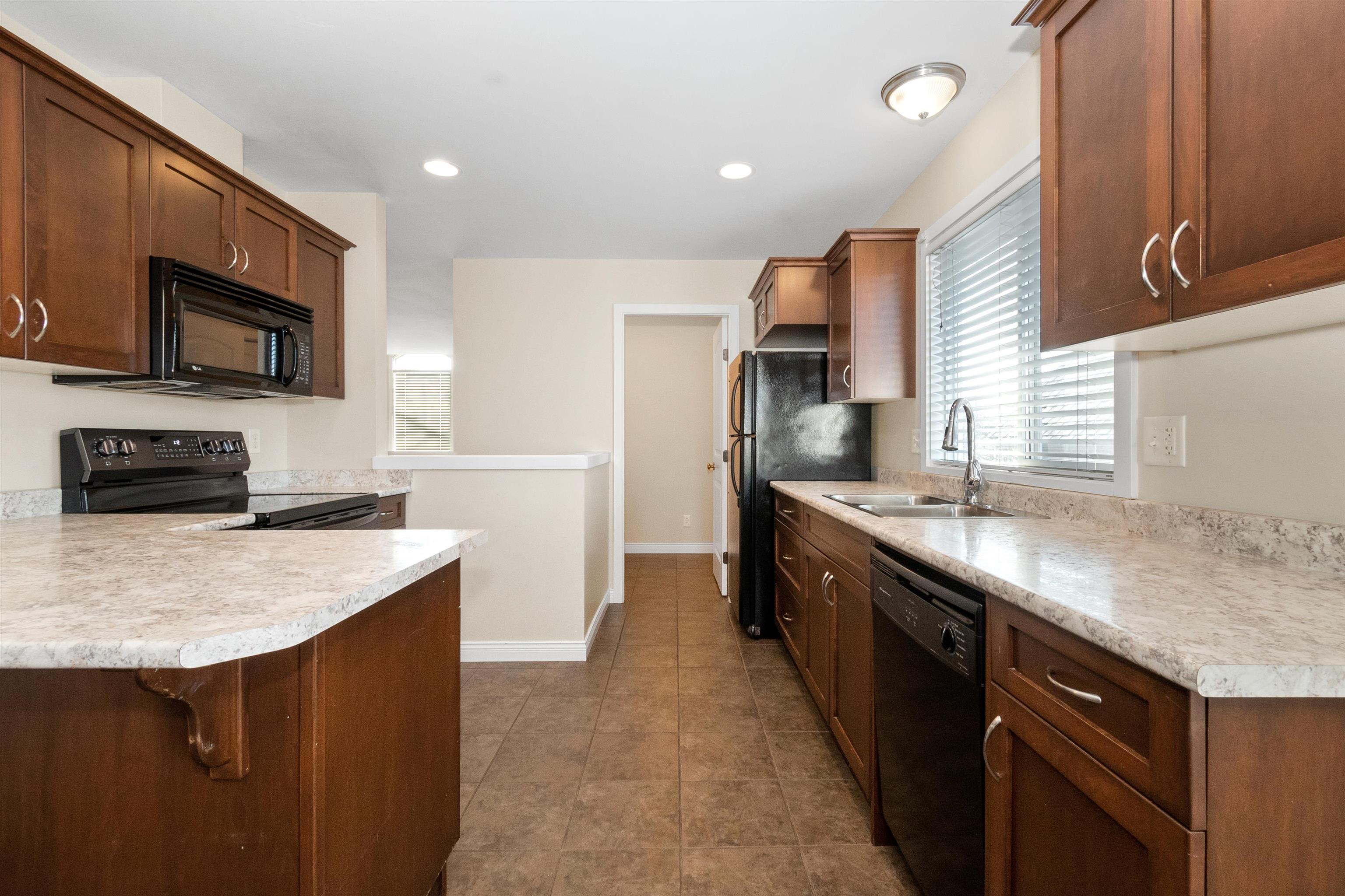 46151 THIRD AVENUE, Chilliwack BC V2P 1R7, R3076261, BC,