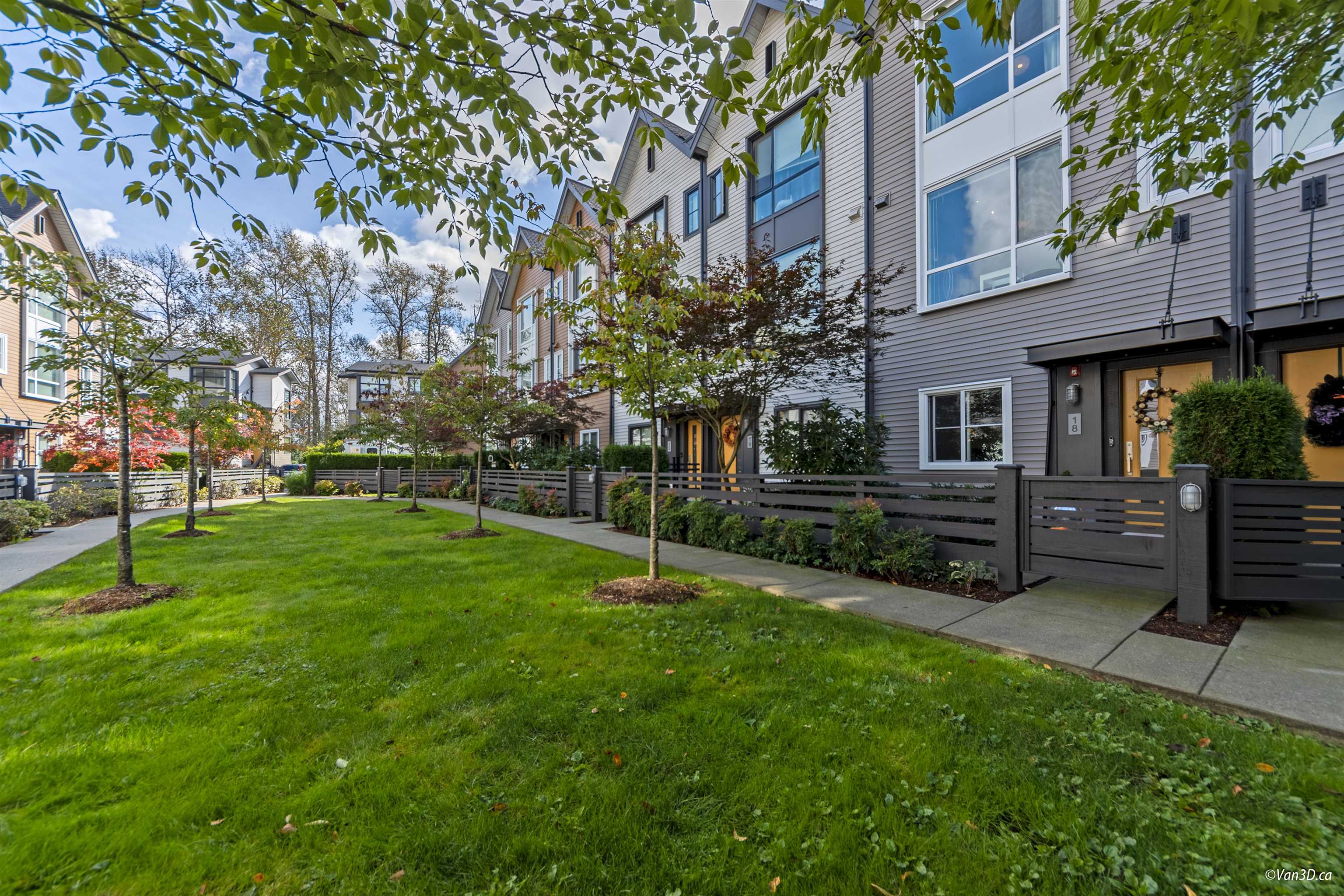 18 2358 RANGER LANE, R3076299, BC,