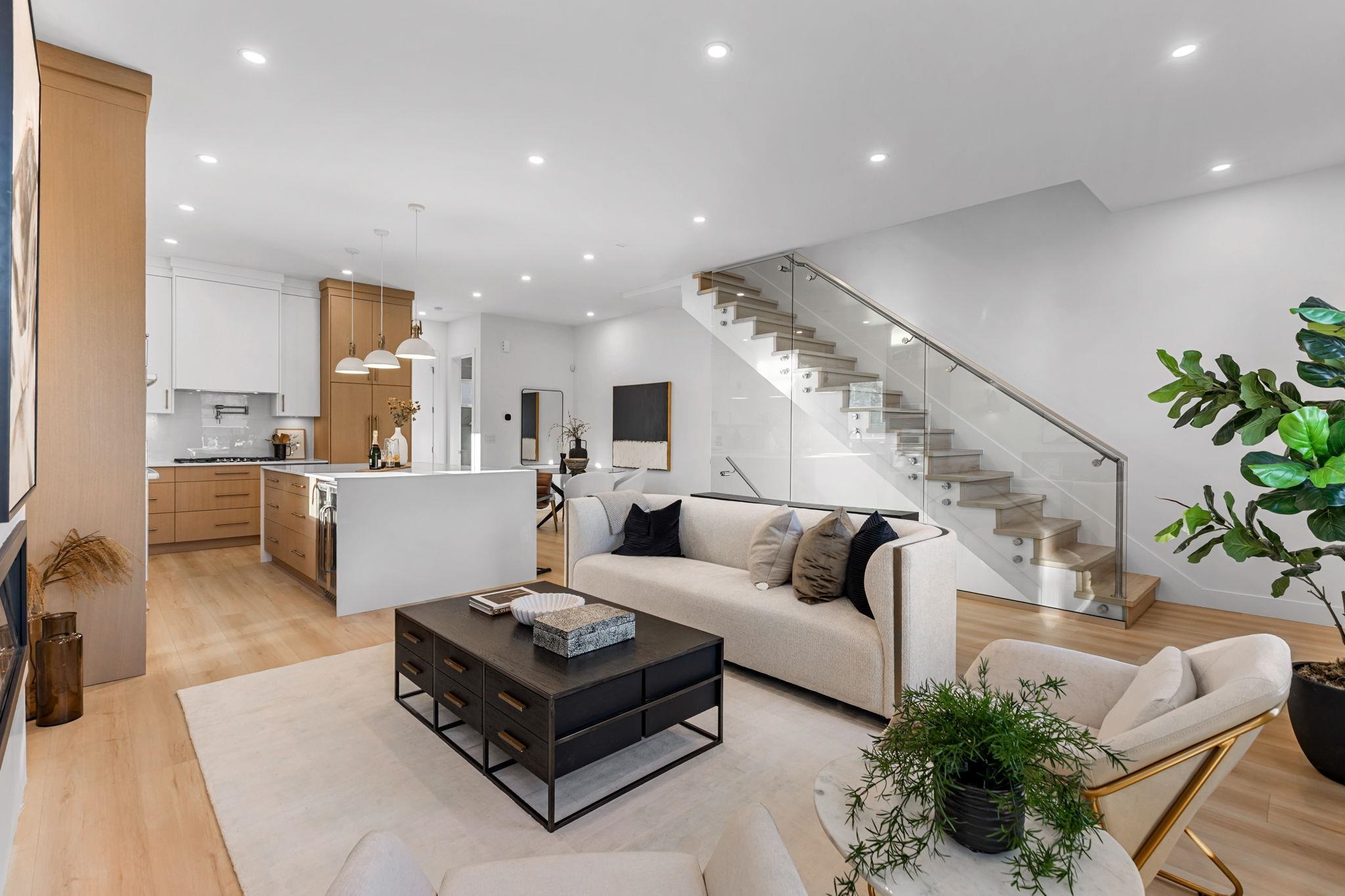 4 1536 DUTHIE AVENUE, R3076346, BC,