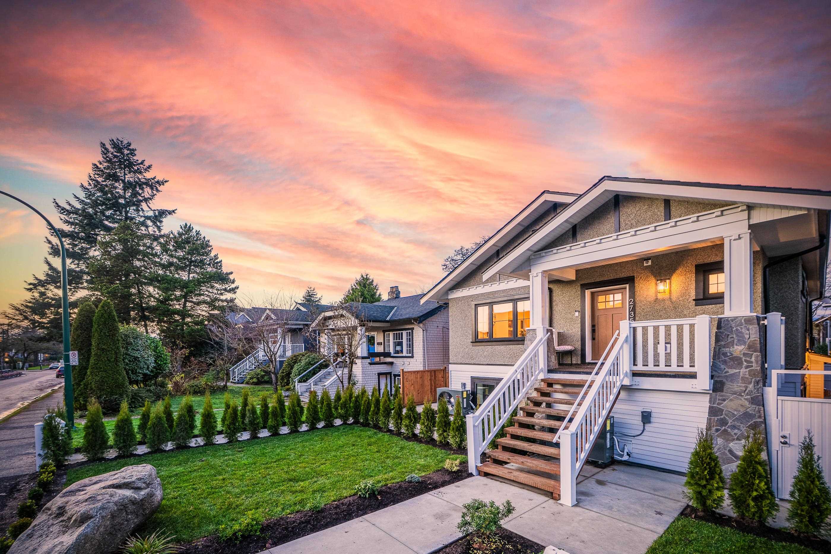 2735 W 8TH AVENUE, Vancouver BC V6K 2B7, R3076426, BC,