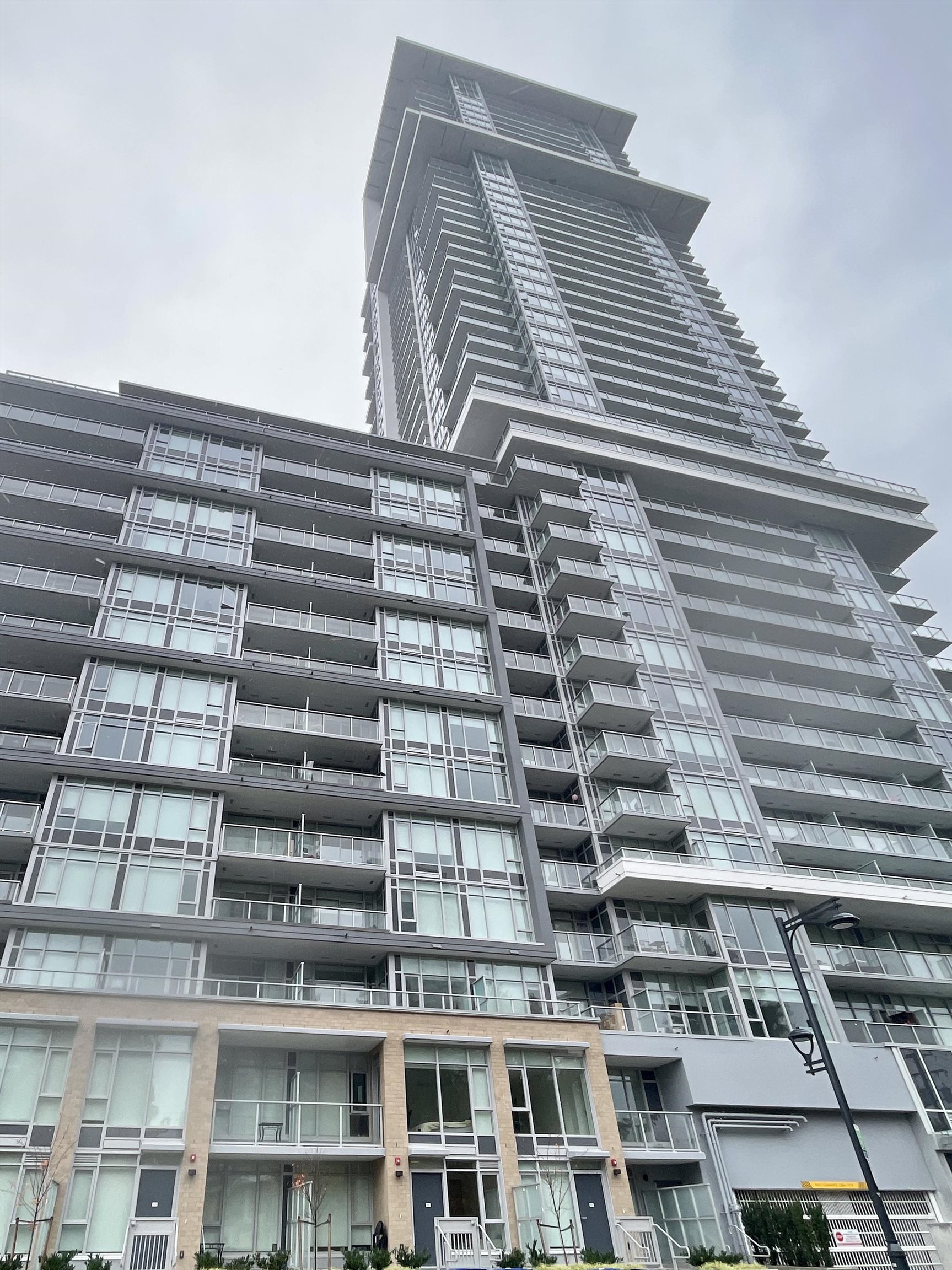 10 13350 CENTRAL AVENUE, R3076444, BC,