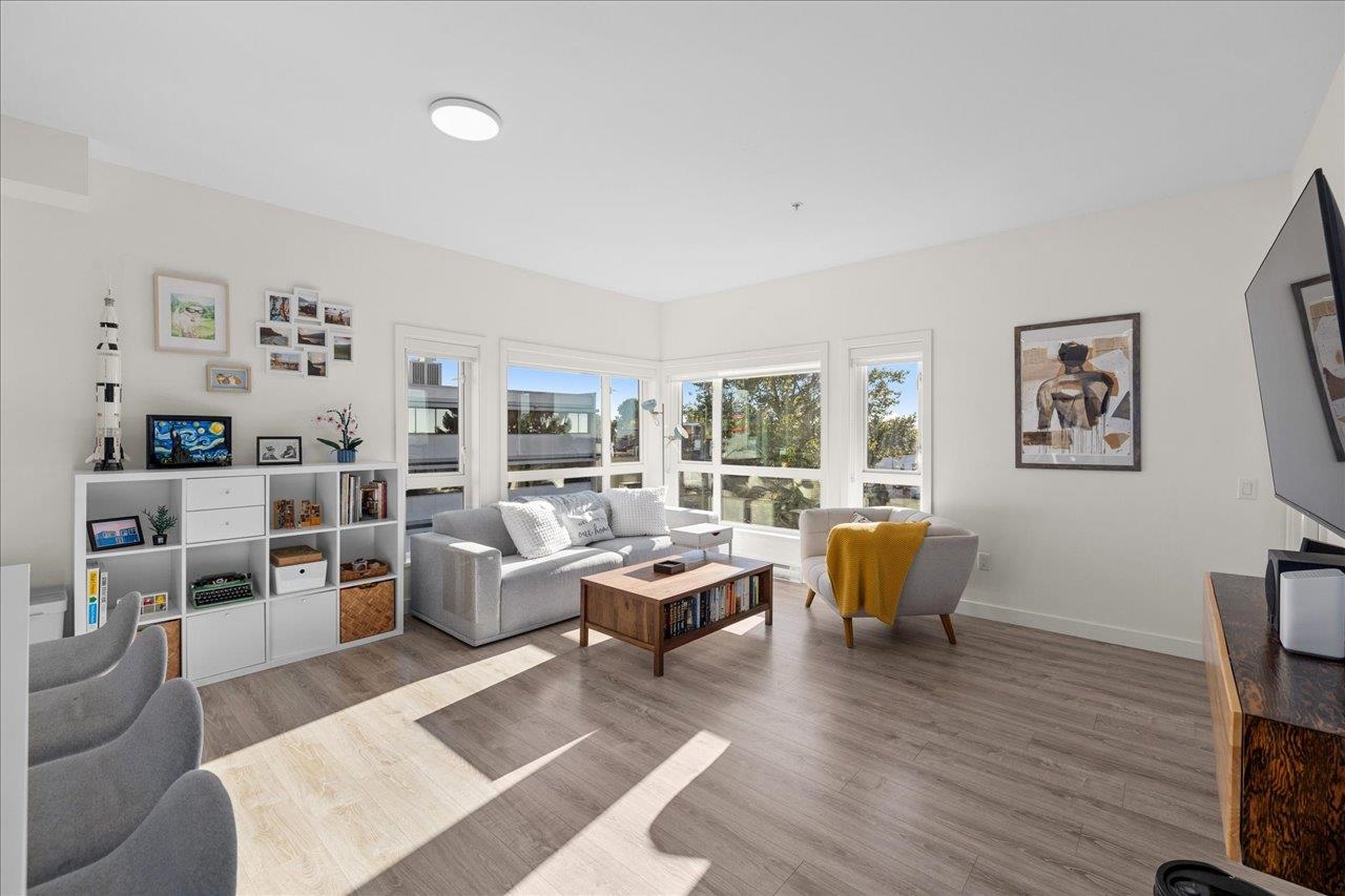 402 610 BRANTFORD STREET, R3076471, BC,