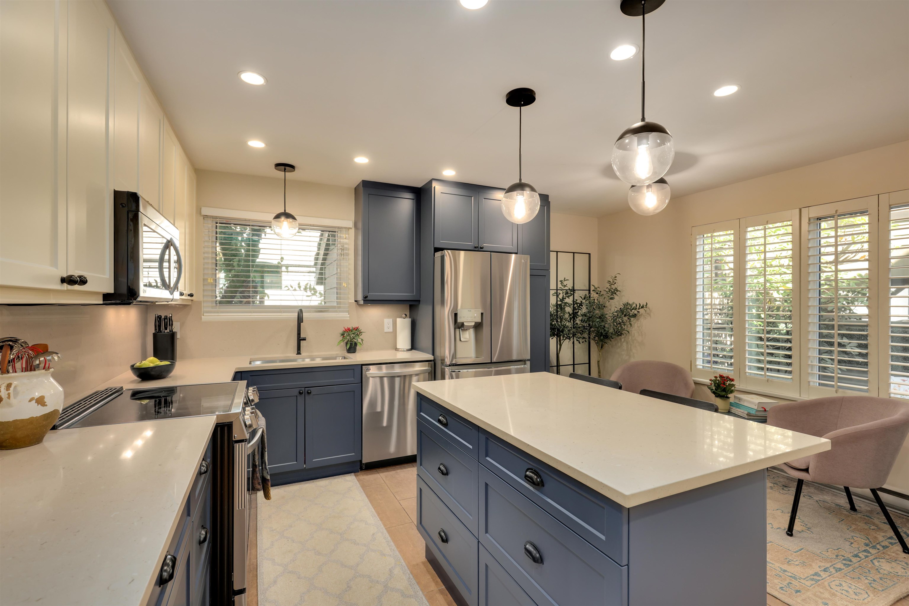 4035 SPRINGTREE DRIVE, Vancouver BC V6L 3E2, R3076482, BC,