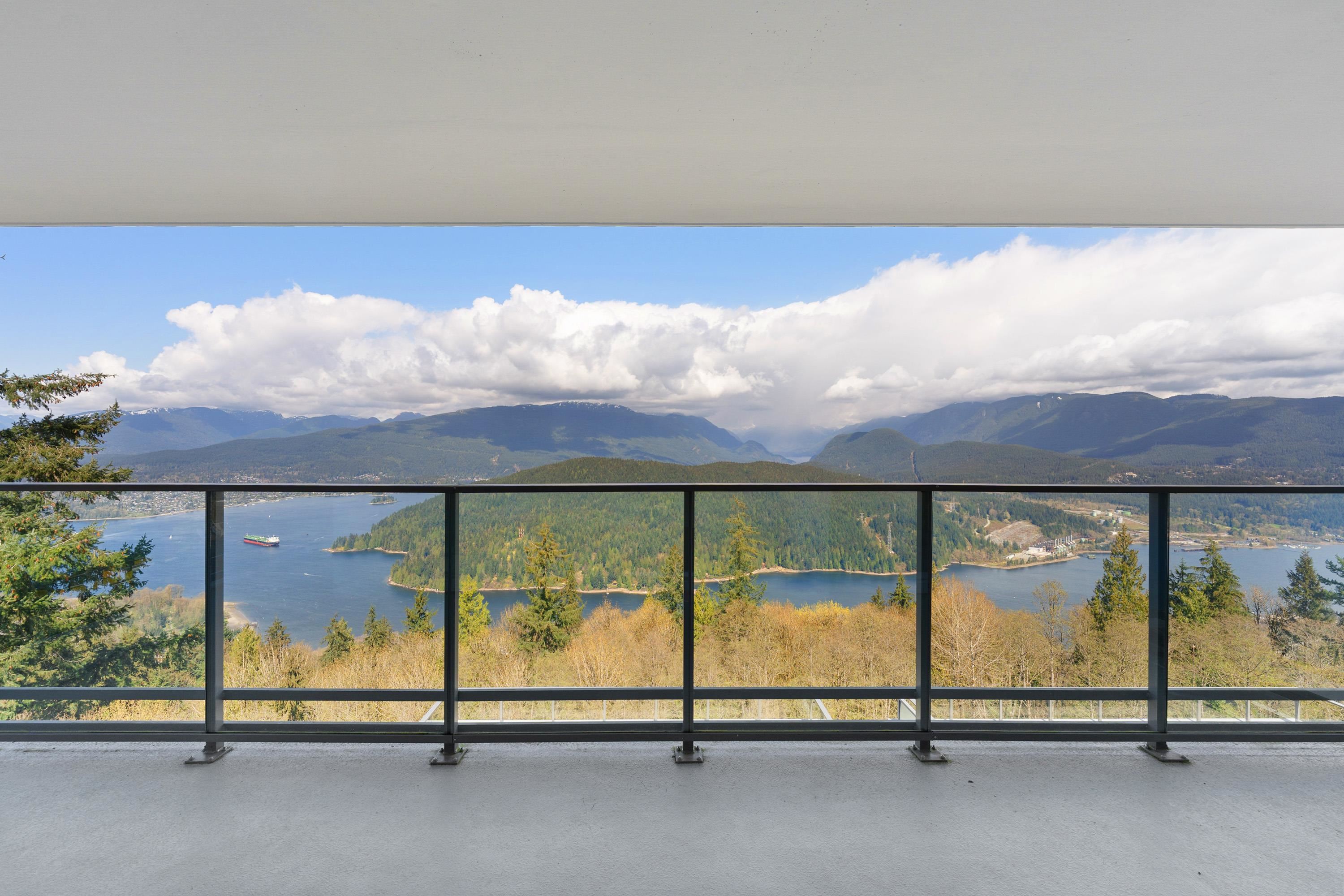 1106 8940 UNIVERSITY CRESCENT, R3076525, BC,