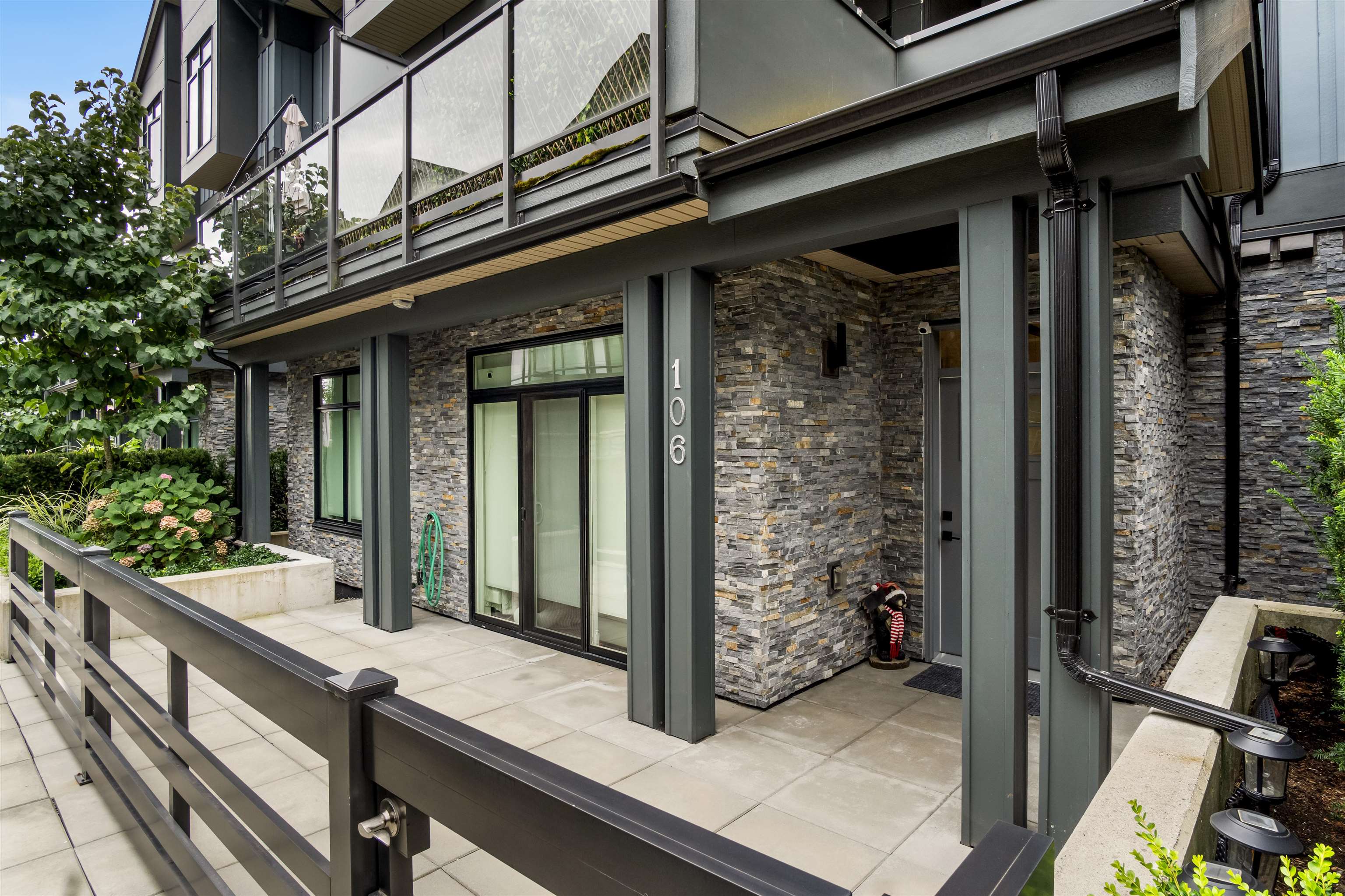 106 7131 17TH AVENUE, R3076534, BC,