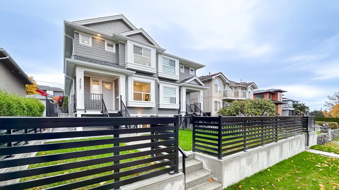 3927 FOREST STREET, Burnaby BC V5G 1W7, R3076670, BC,