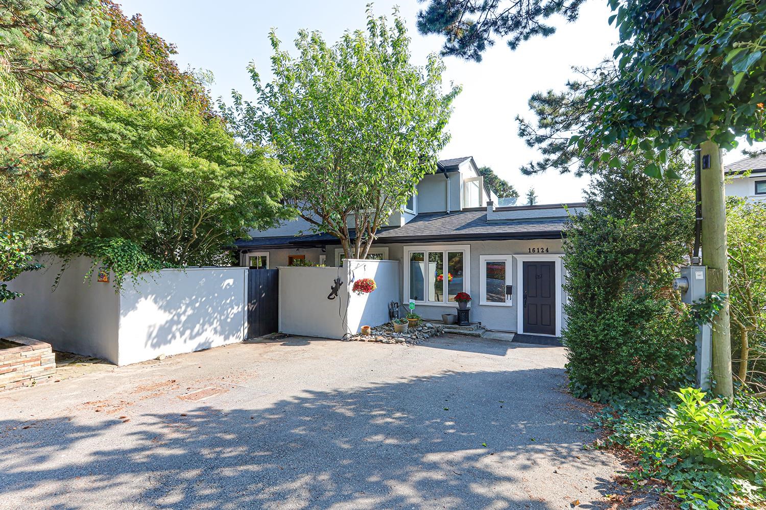 16124 9 AVENUE, Surrey BC V4A 1A6, R3076748, BC,