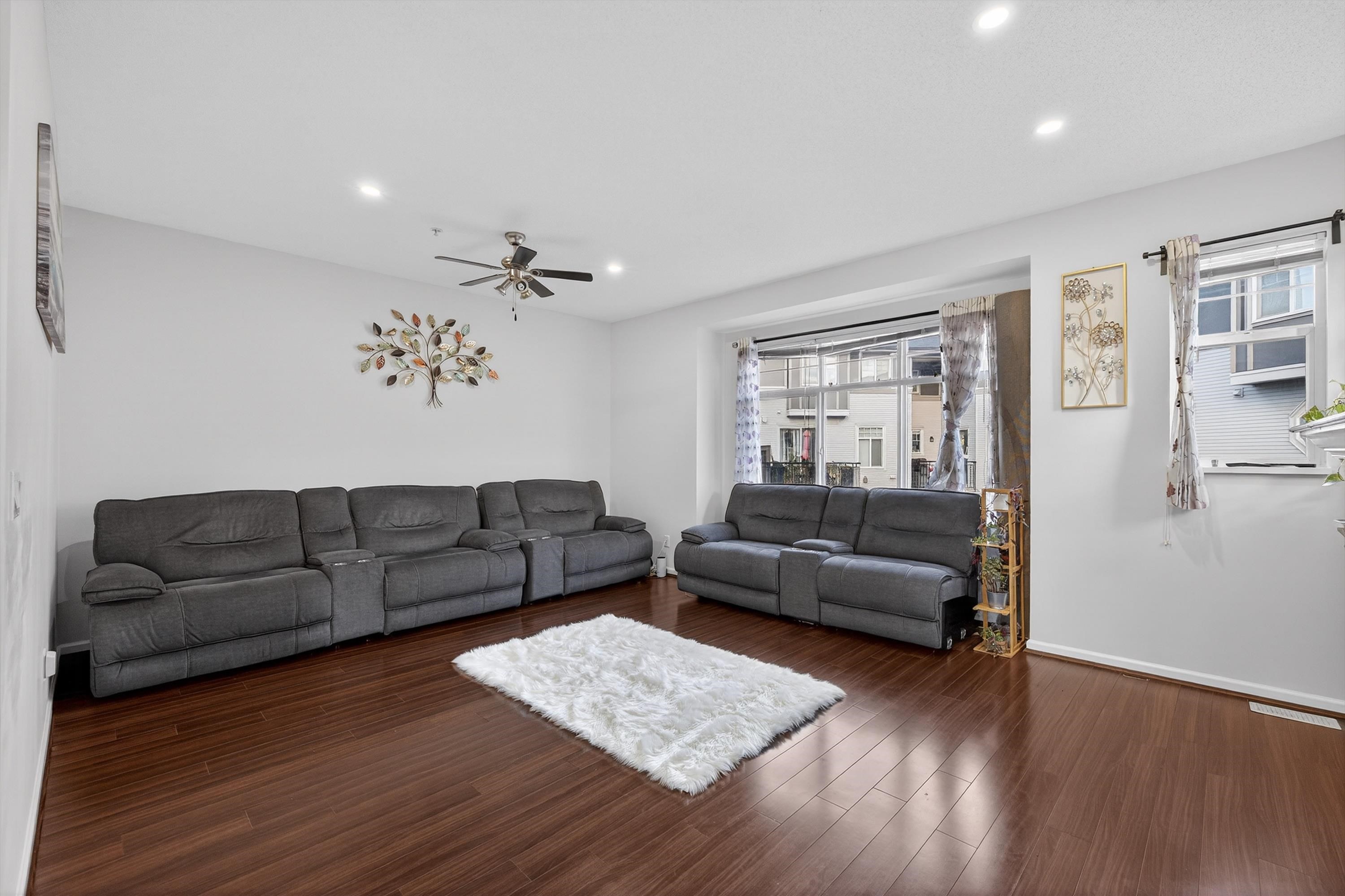 57 1010 EWEN AVENUE, R3076775, BC,