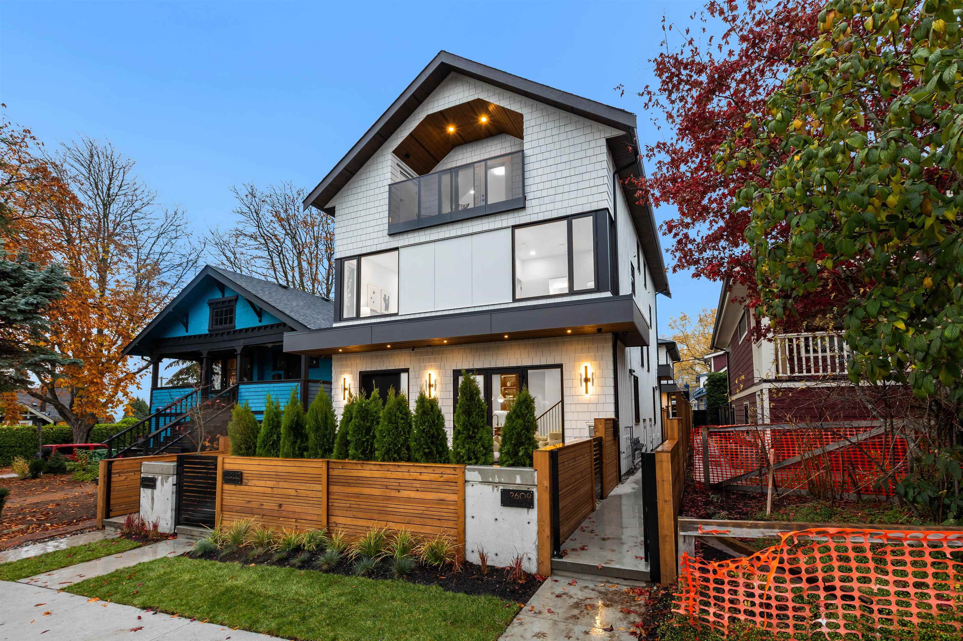 2609 DUNDAS STREET, Vancouver BC V5K 1R1, R3076815, BC,