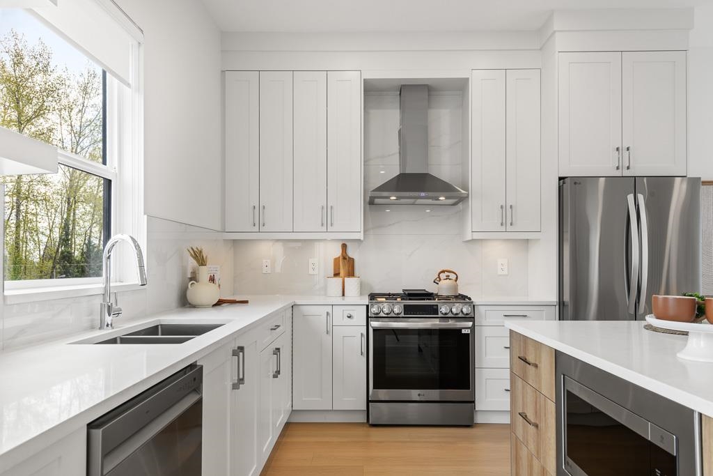 MLS® listing #R3076942 for sale located at 9 20645 68 AVENUE