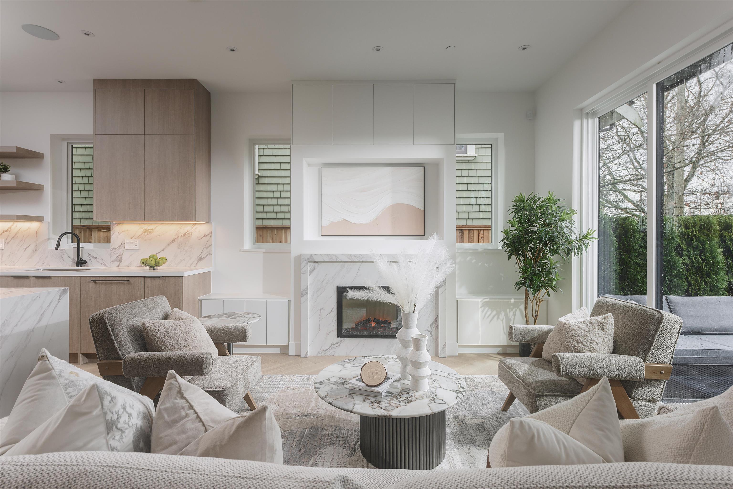 1 2130 2ND AVENUE, R3077007, BC,