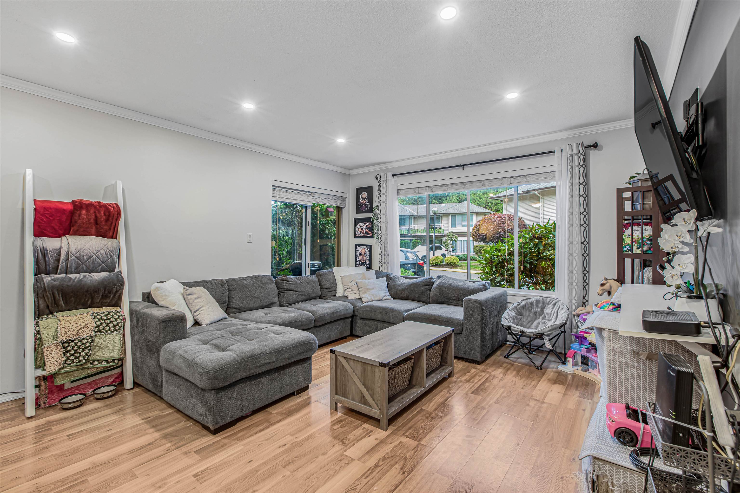 1003 1750 MCKENZIE ROAD, R3077091, BC,