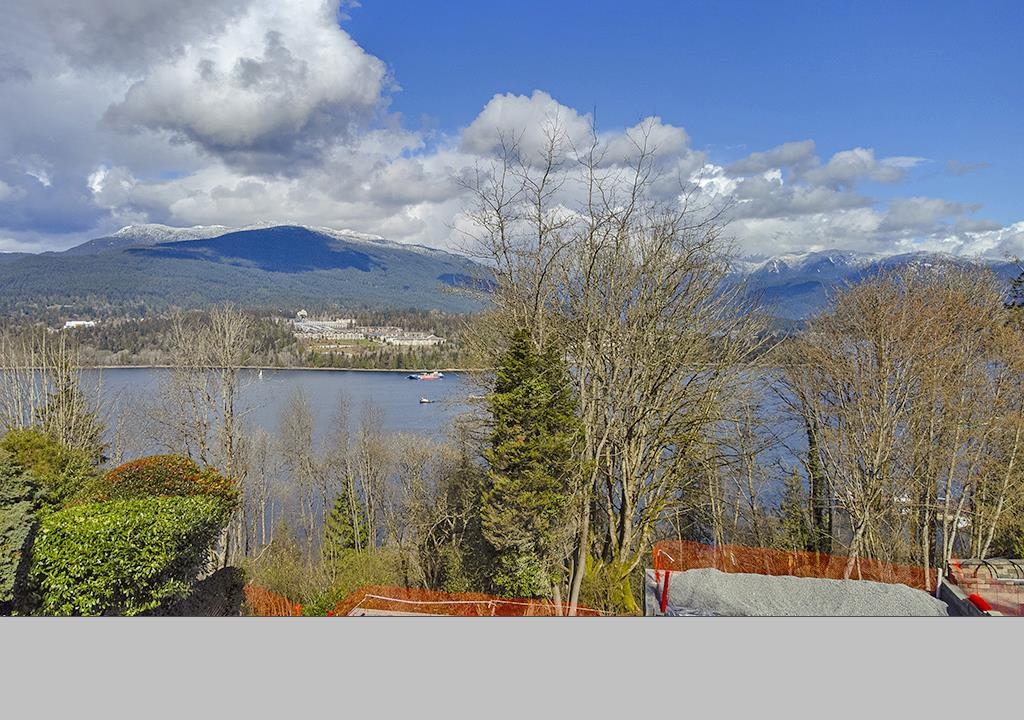 5645 HIGHFIELD DRIVE, Burnaby BC V5B 1E4, R3077376, BC,