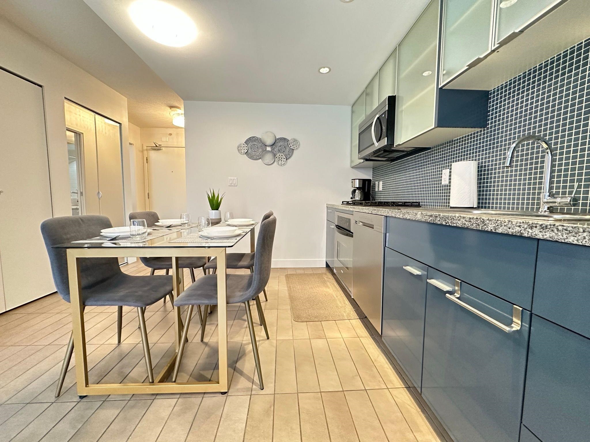 707 33 SMITHE STREET, R3077461, BC,