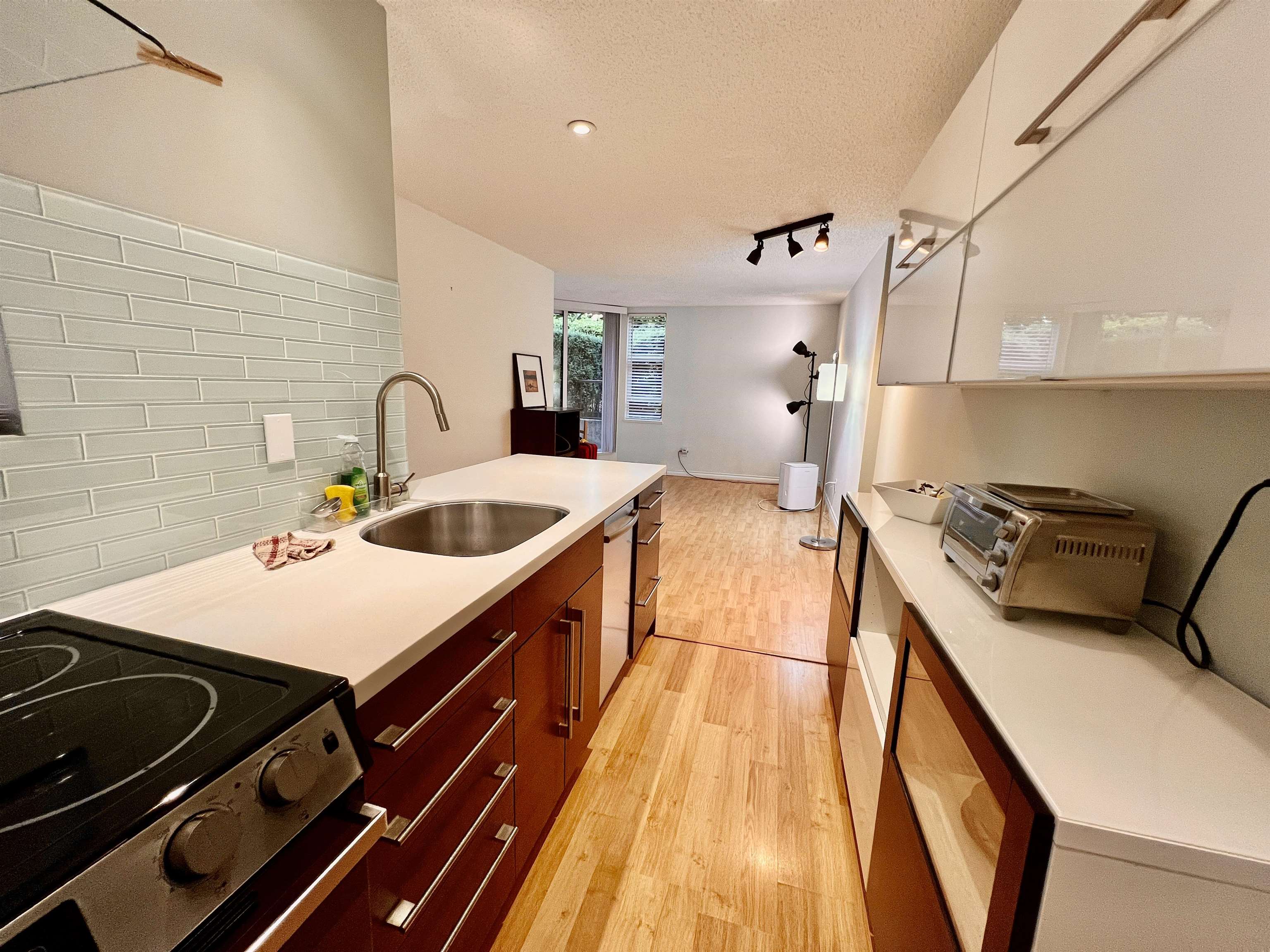 3xx 1040 PACIFIC STREET, R3077509, BC,