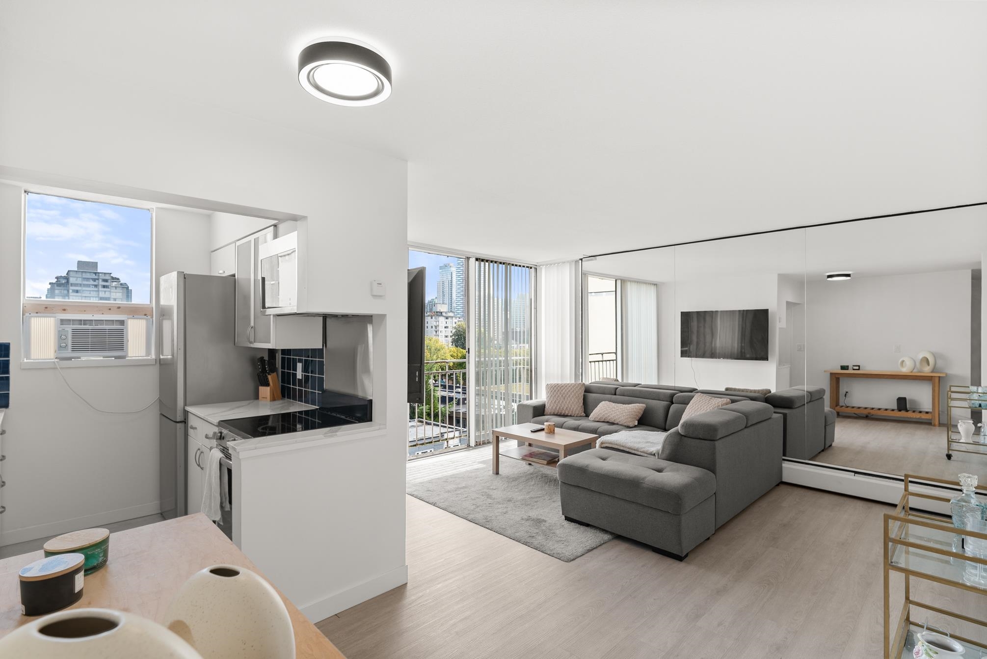 806 1250 BURNABY STREET, R3077615, BC,