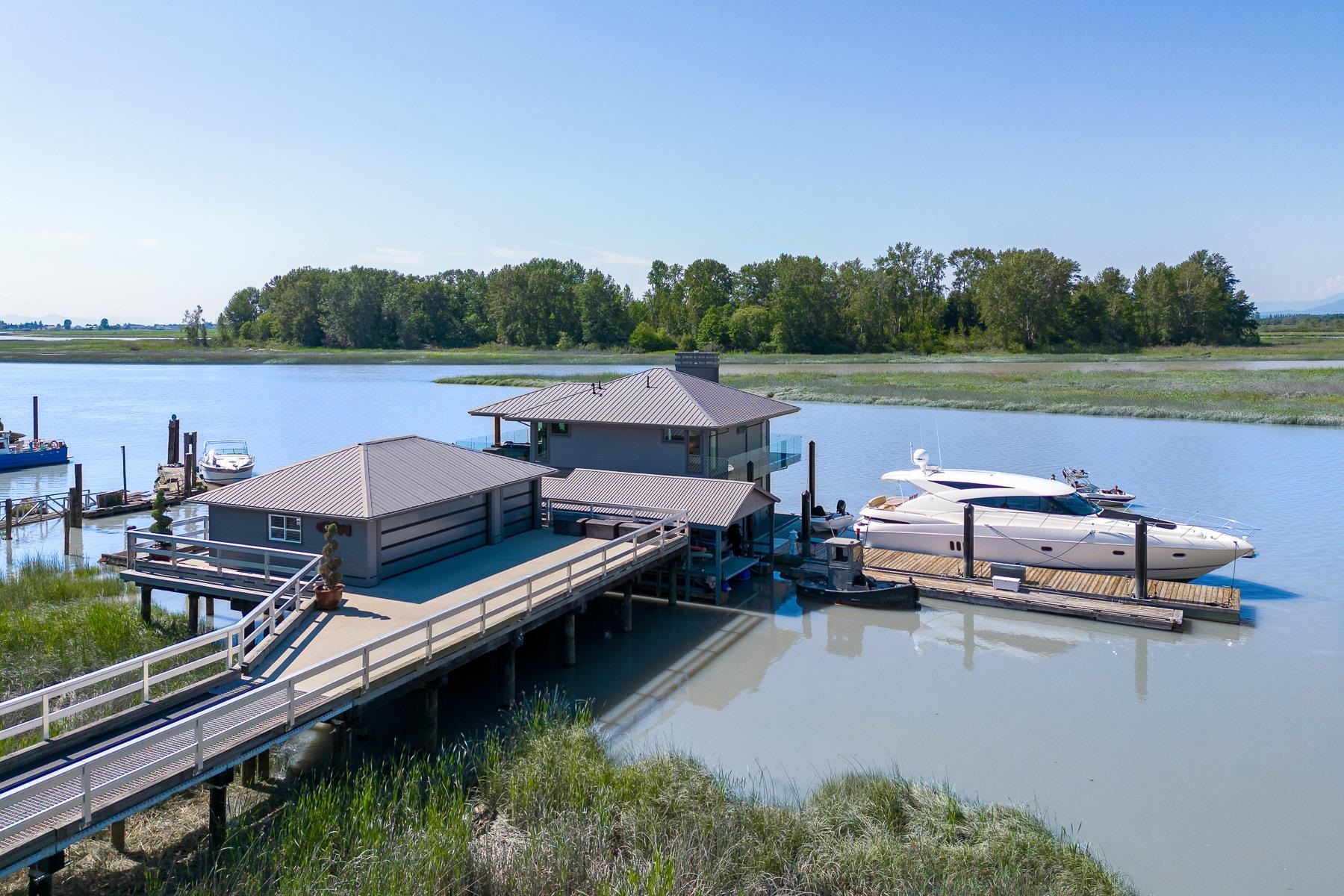 4379 W RIVER ROAD, Delta BC V4K 1R9, R3077621, BC,