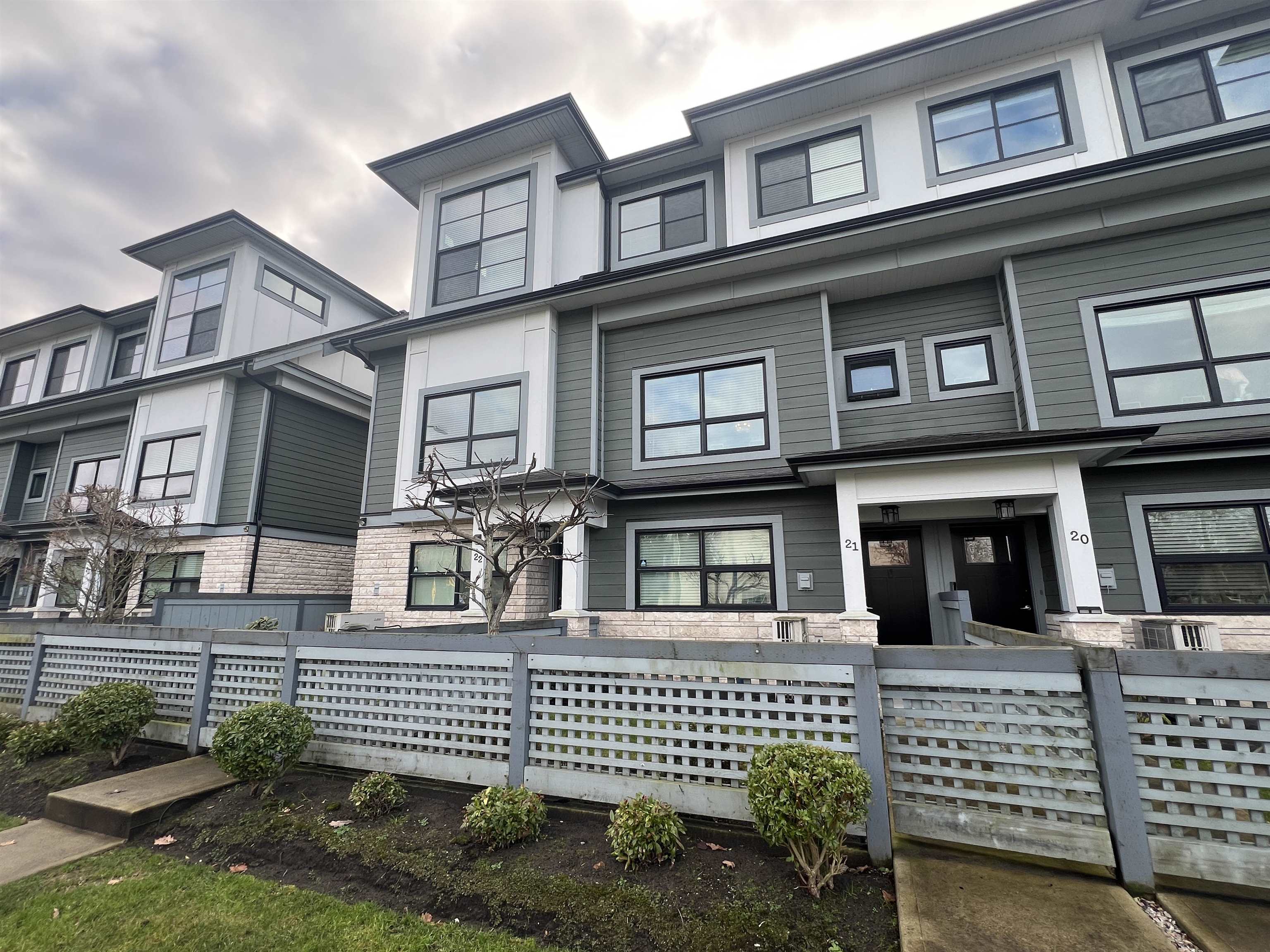 21 7168 LYNNWOOD DRIVE, R3077748, BC,