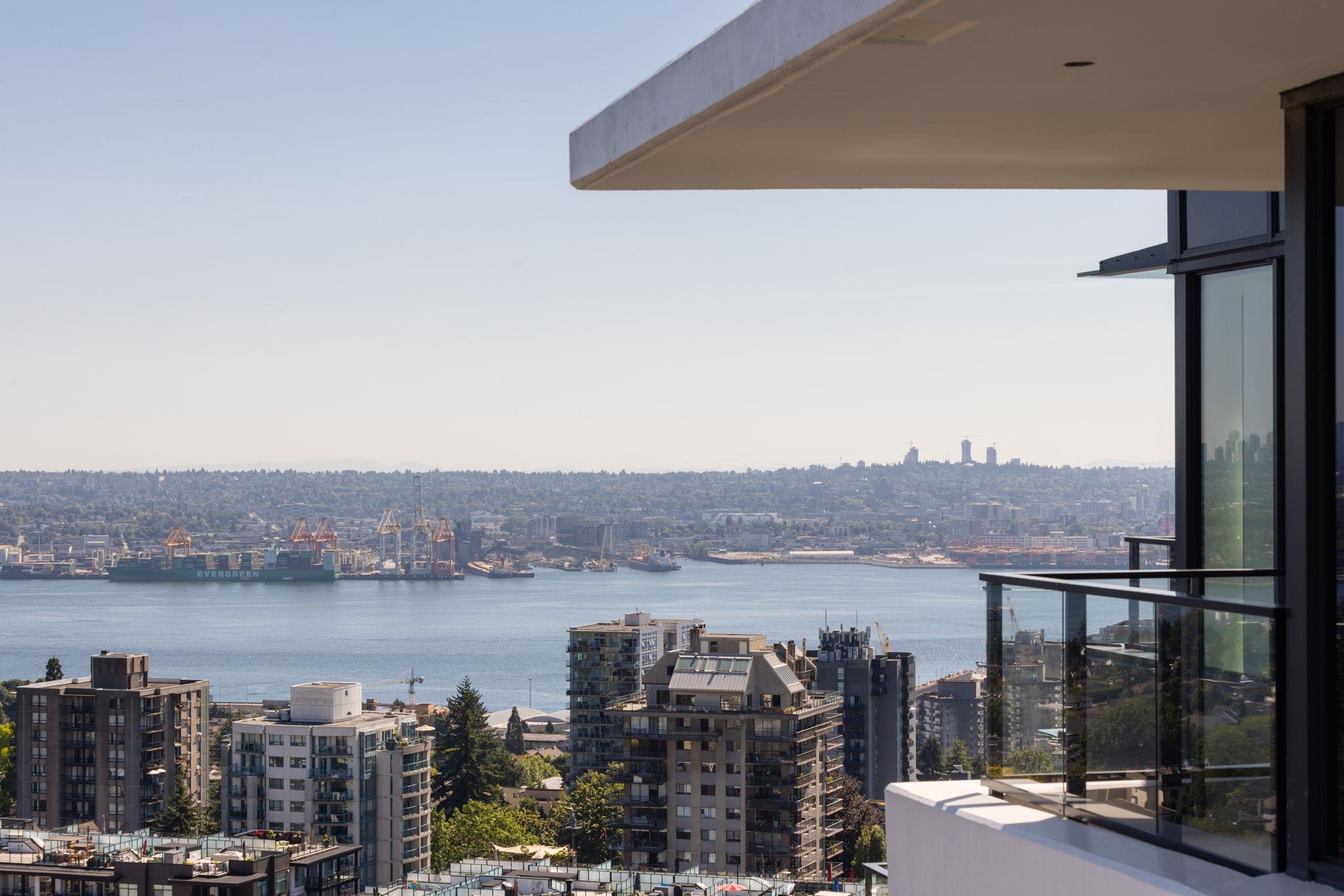 1705 135 13 STREET, R3077905, BC,