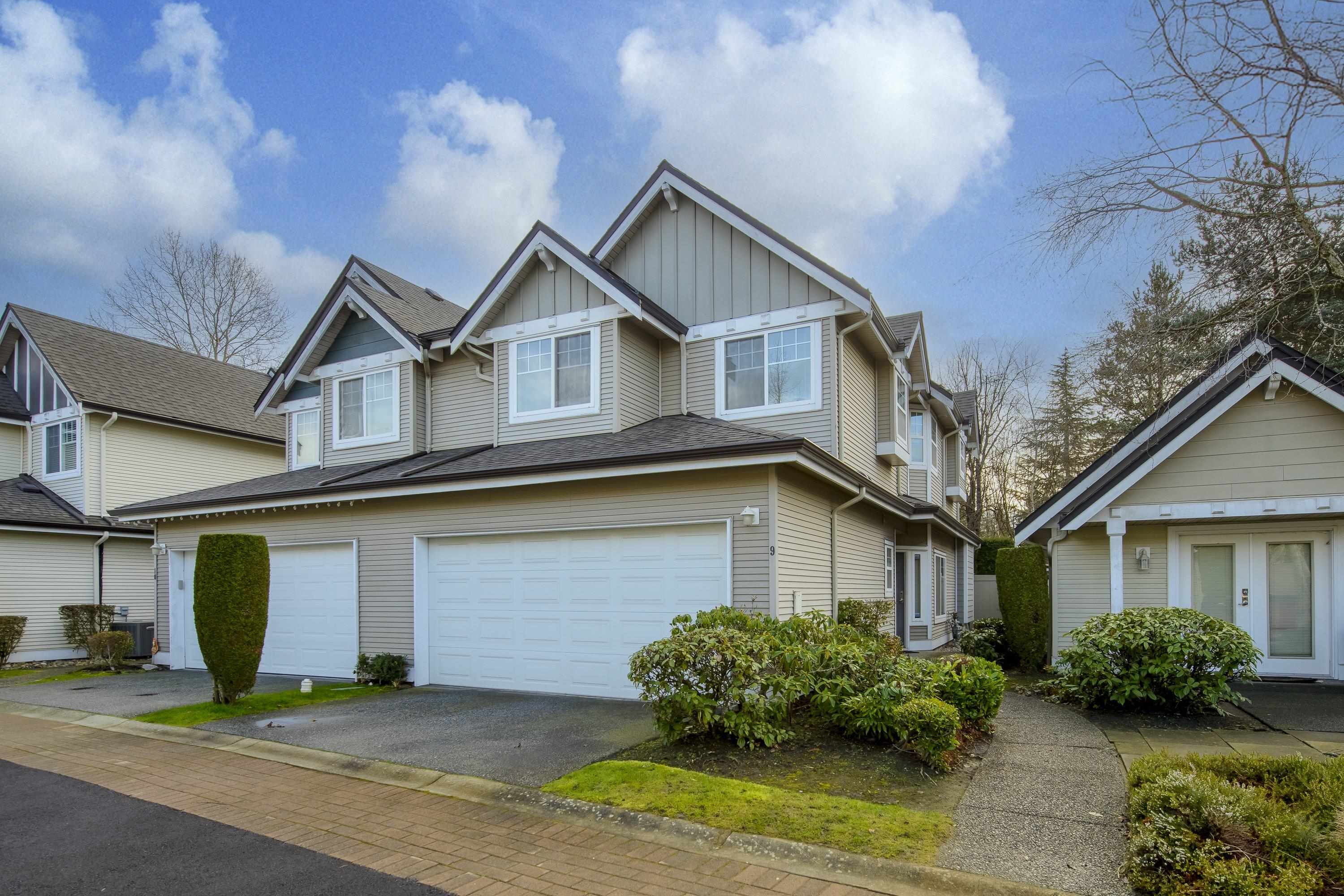 9 4811 BLAIR DRIVE, R3078235, BC,