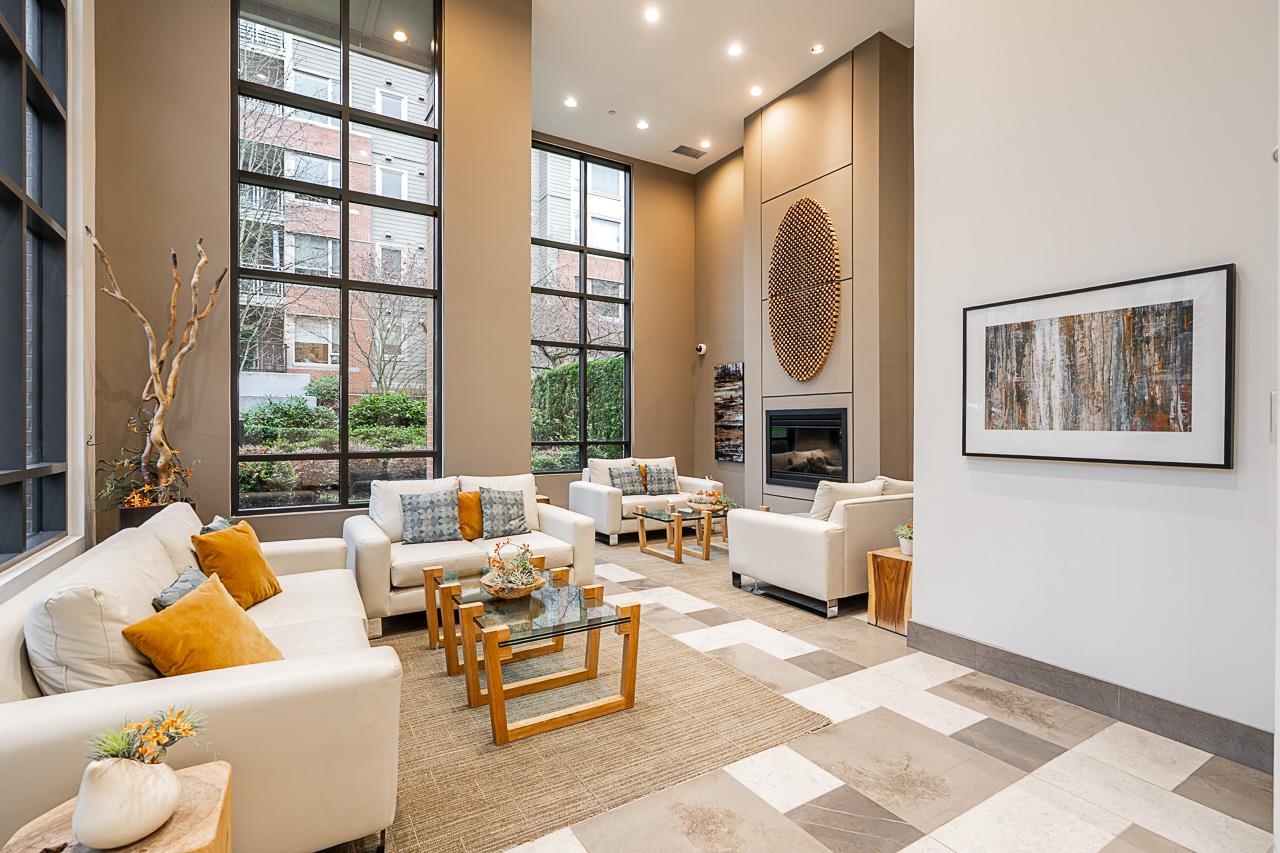 403 139 22ND STREET, R3078275, BC,