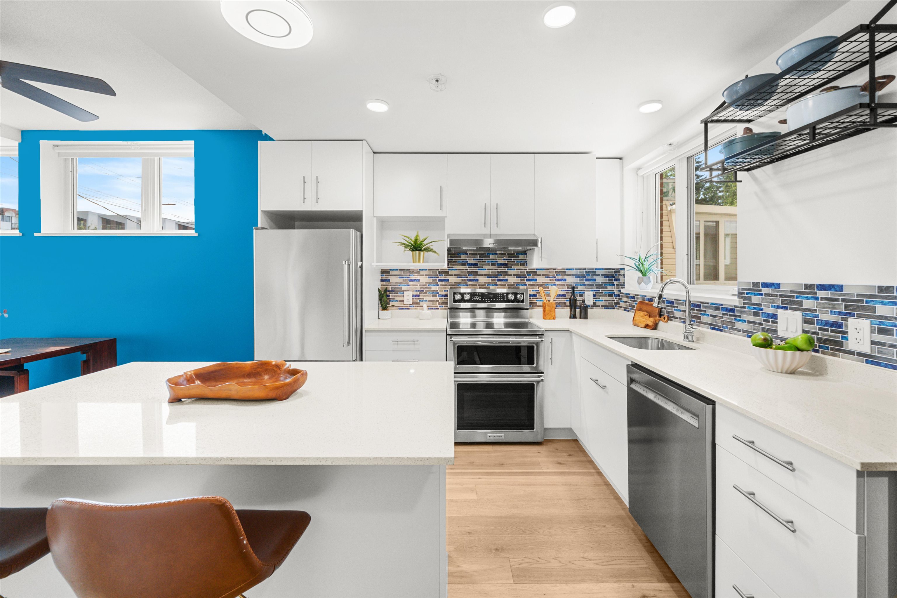 TH5 2137 CHESTERFIELD AVENUE, R3078385, BC,