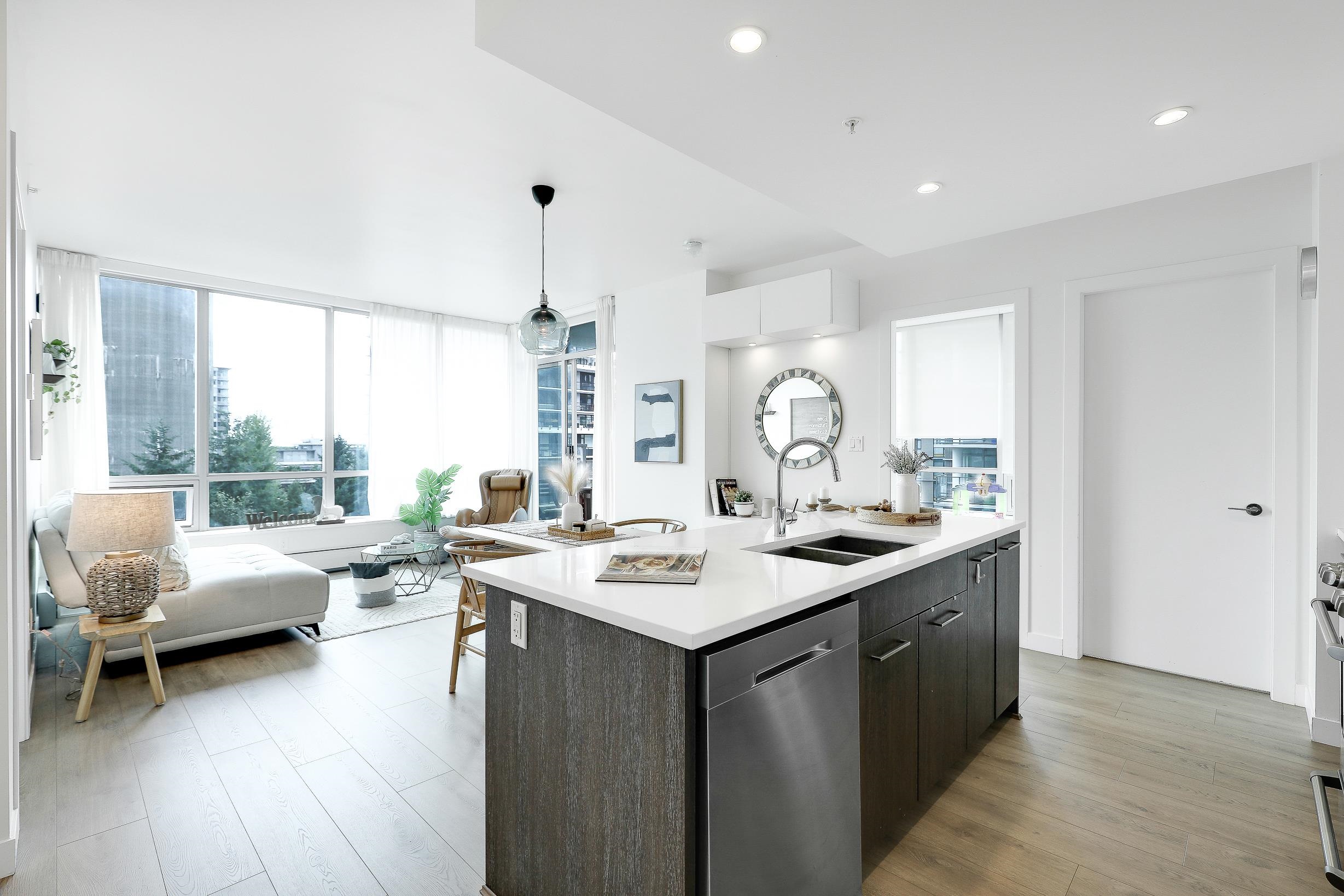 803 9060 UNIVERSITY CRESCENT, R3078393, BC,