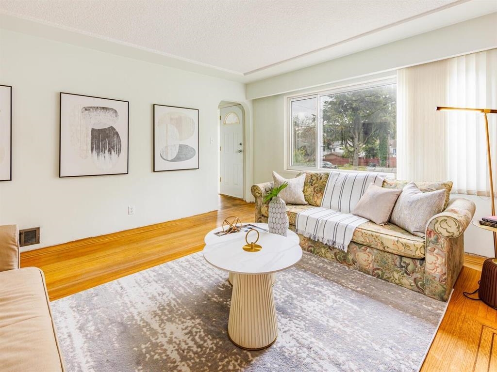 3687 E 26TH AVENUE, Vancouver BC V5R 1M6, R3078408, BC,