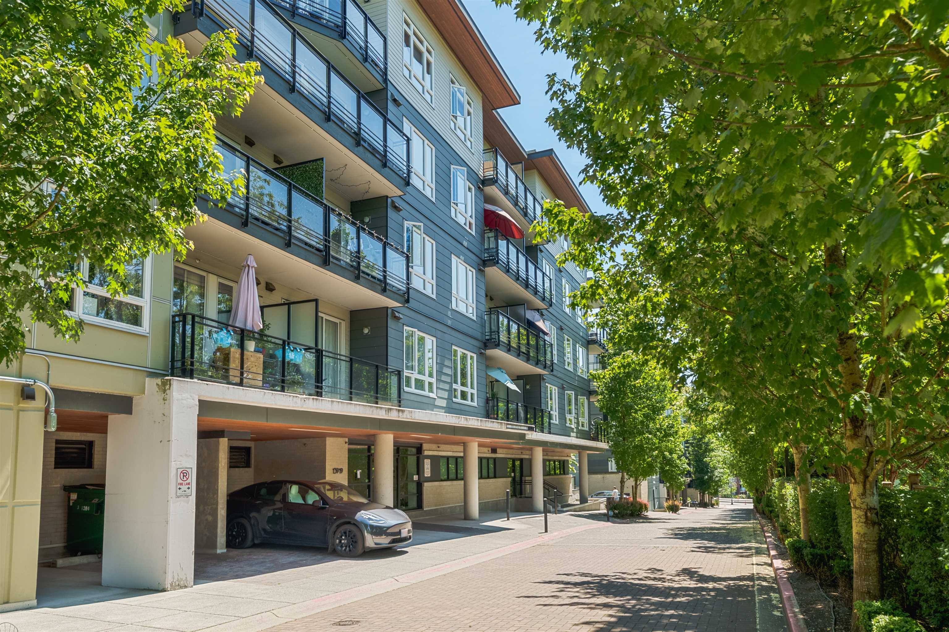 410 13919 FRASER HIGHWAY, R3078485, BC,