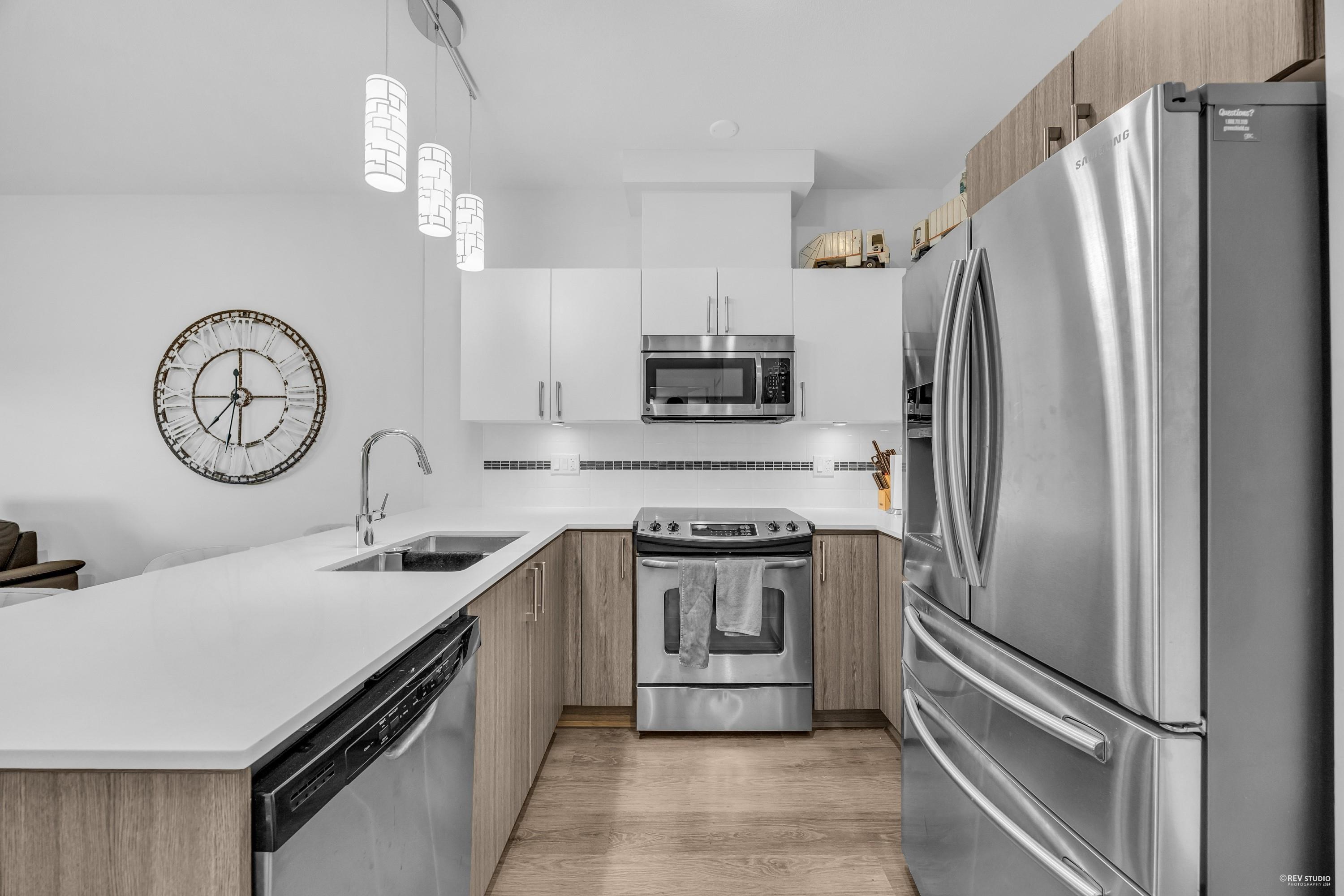 405 8733 160 STREET, R3078510, BC,