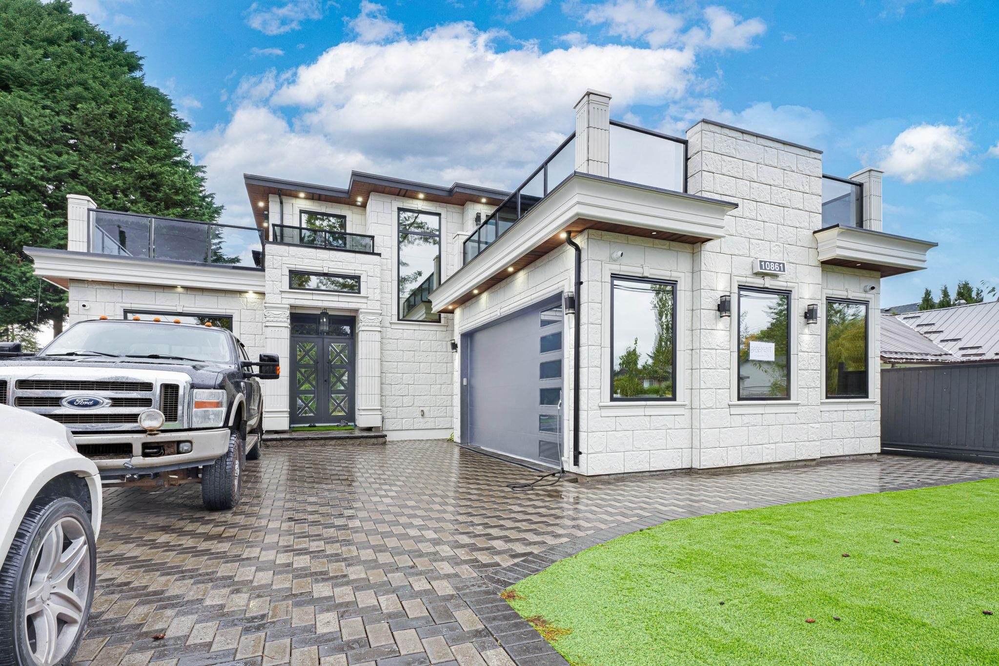 10861 142A STREET, Surrey BC V3R 3L4, R3078803, BC,