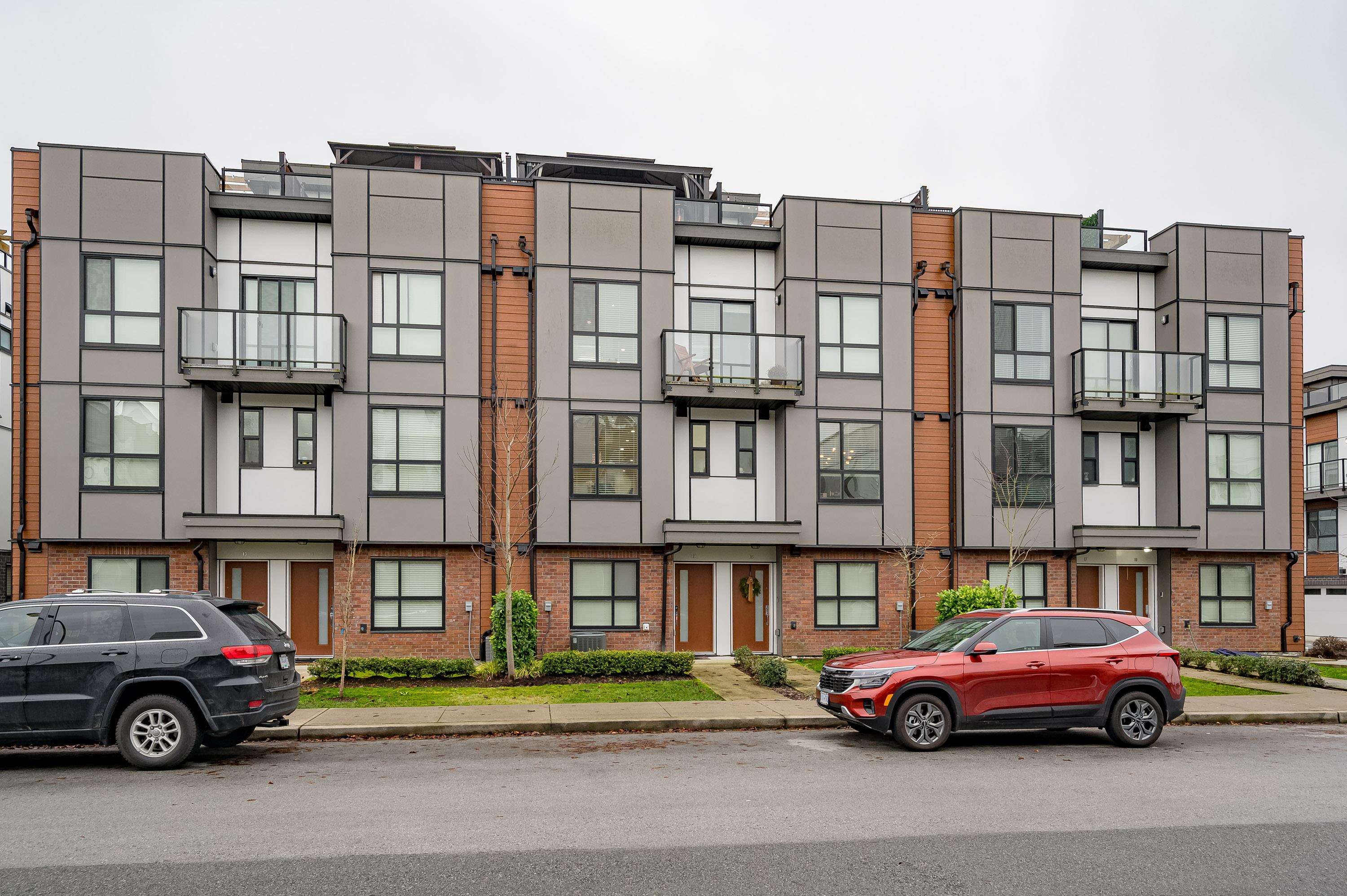 15 19760 55 AVENUE, R3078823, BC,