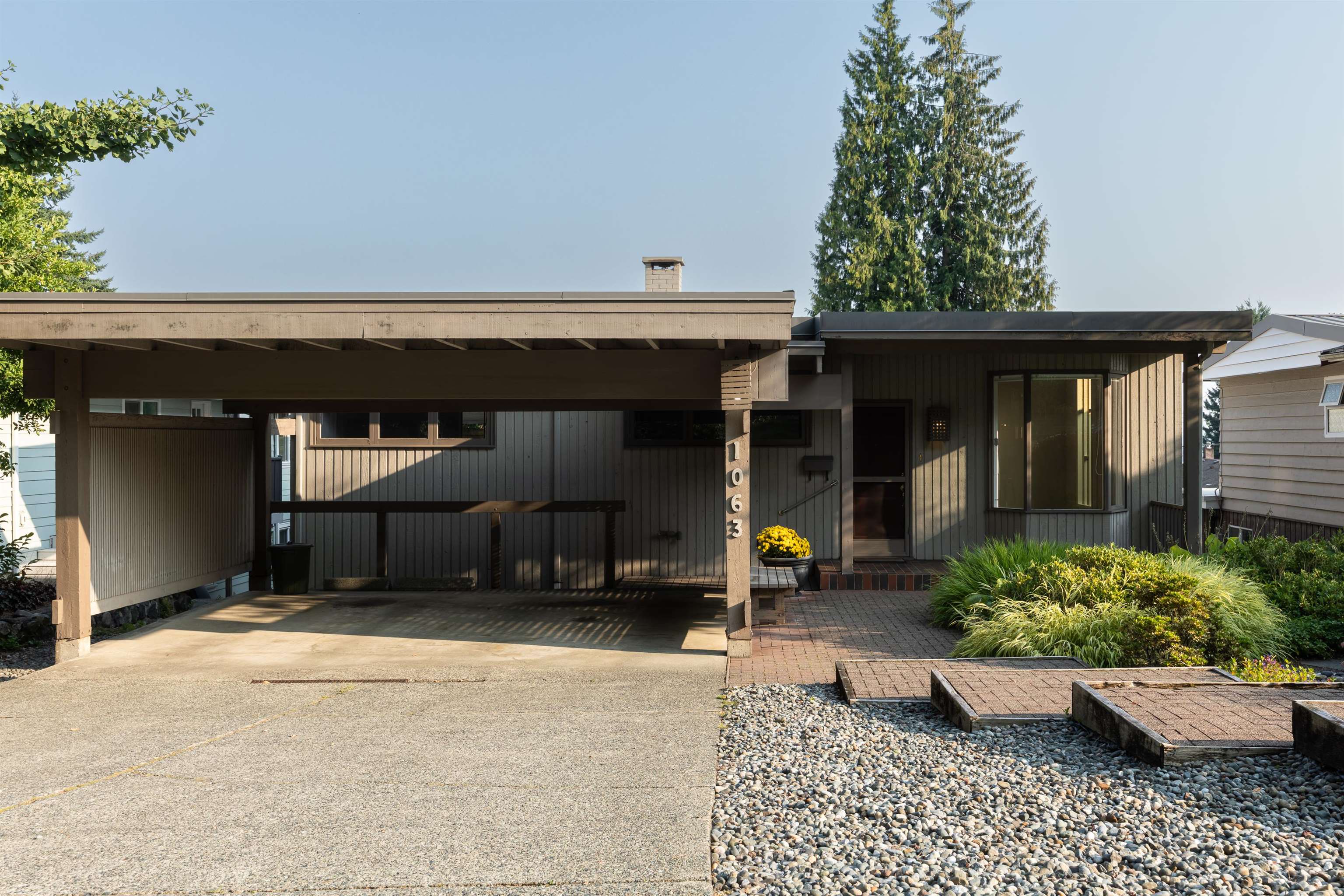 1063 WHITCHURCH STREET, North Vancouver BC V7L 2A8, R3078857, BC,