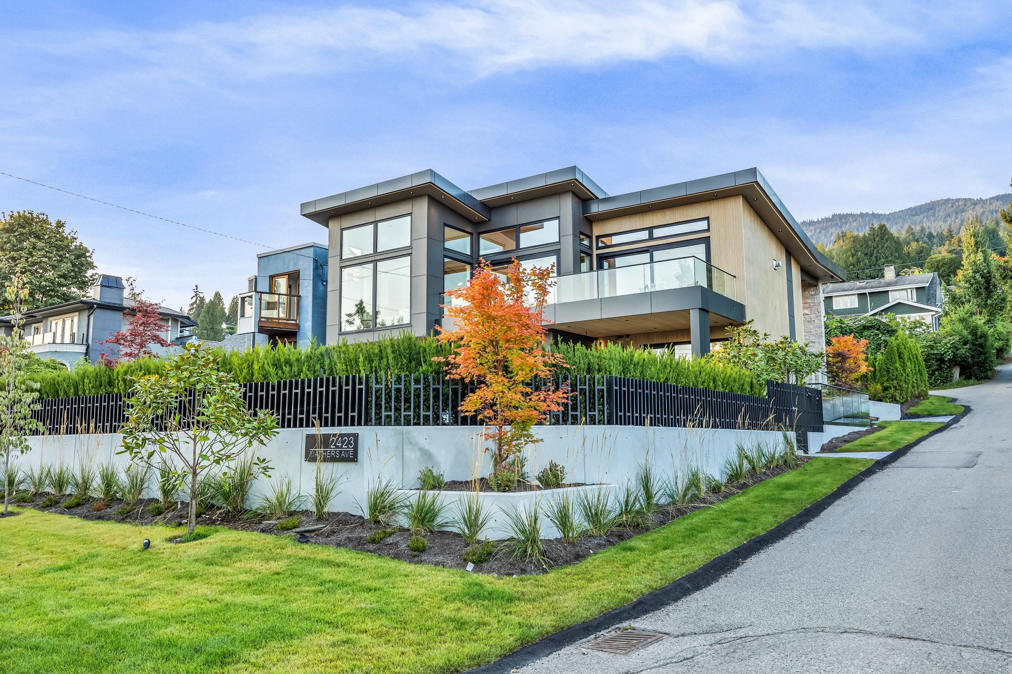 2423 MATHERS AVENUE, West Vancouver BC V7V 2H9, R3078906, BC,