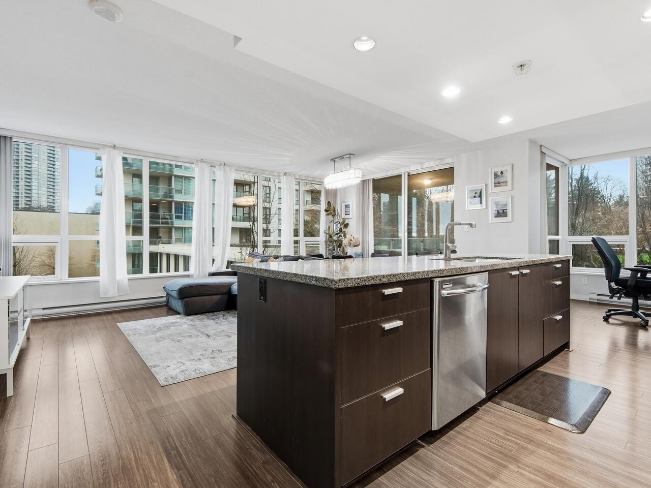 405 2232 DOUGLAS ROAD, R3078917, BC,