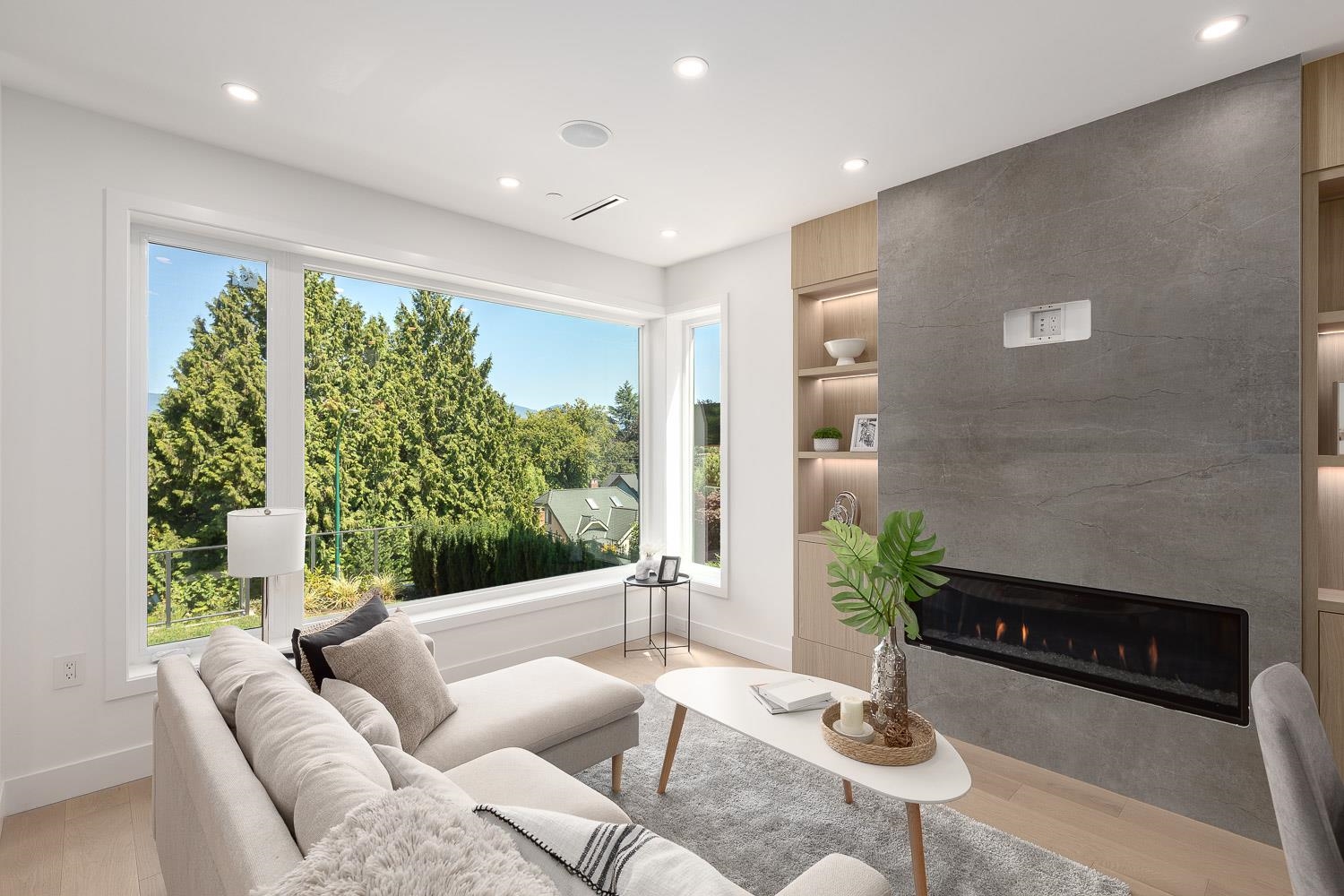 1 3536 14TH AVENUE, R3078992, BC,