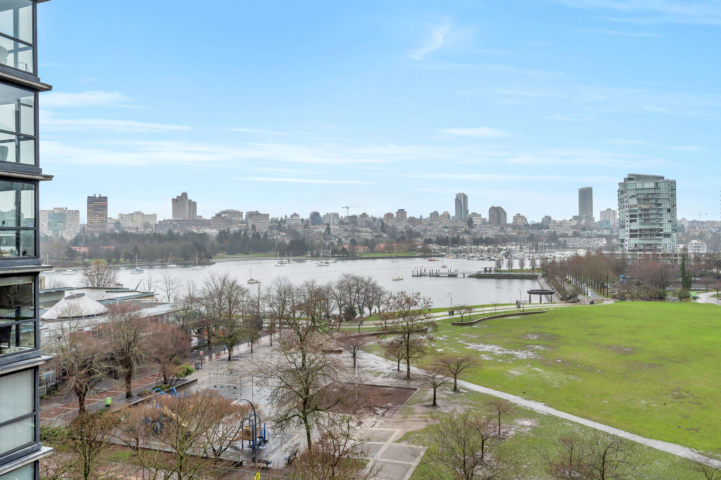 8A 199 DRAKE STREET, R3079177, BC,