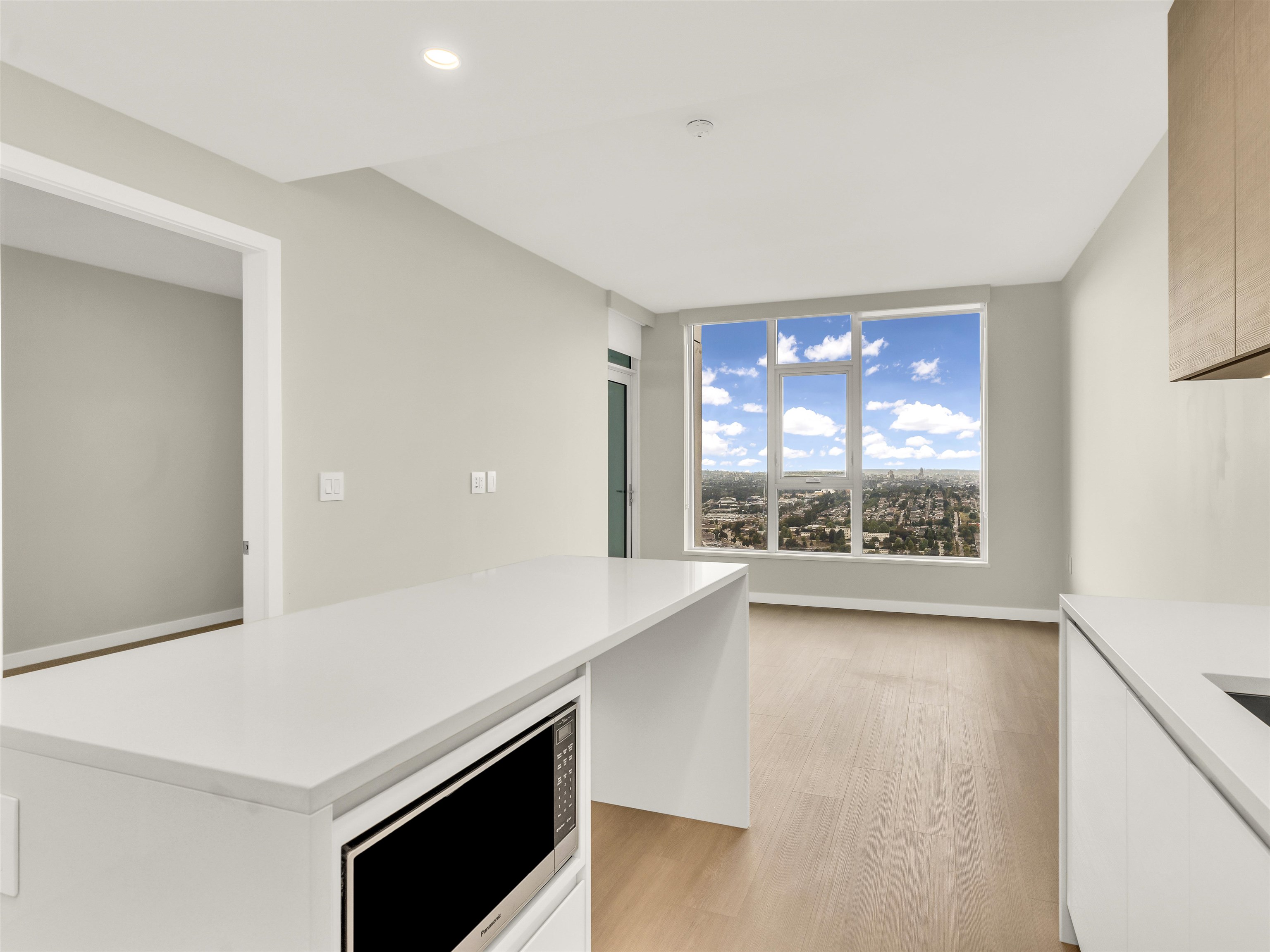 4709 2186 GILMORE AVENUE, R3079197, BC,