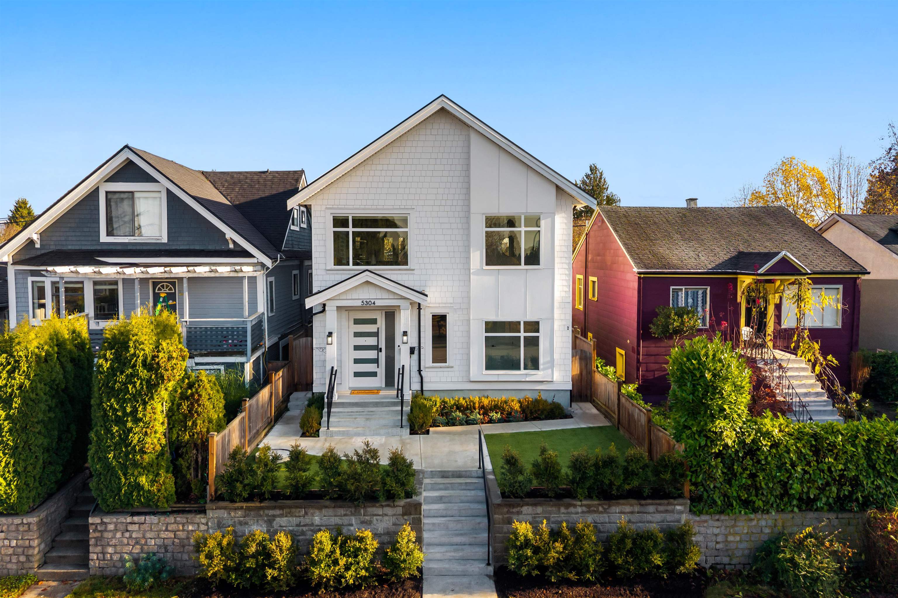 5304 FRASER STREET, Vancouver BC V5W 2Y9, R3079248, BC,