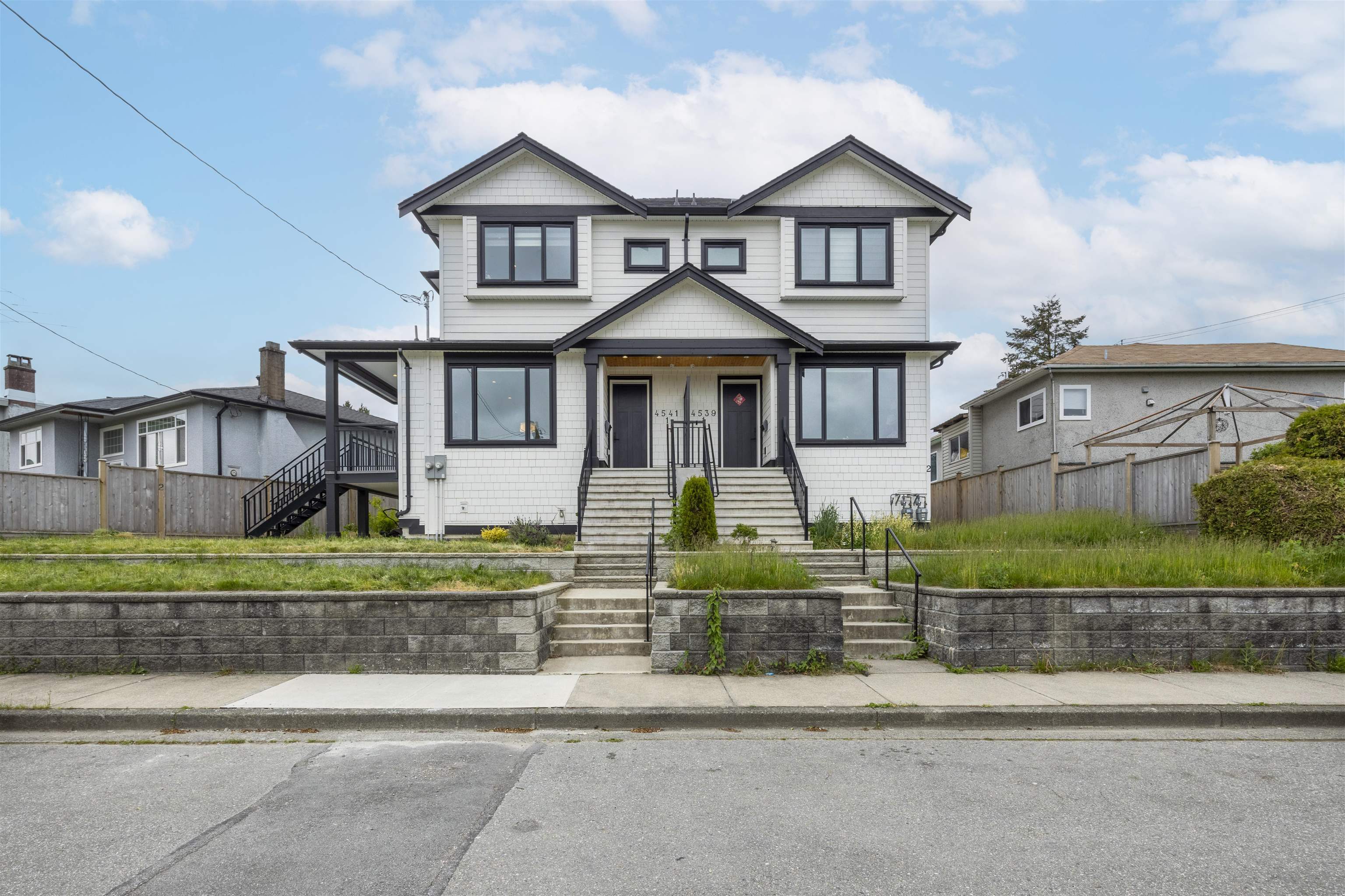 4541 HOY STREET, Vancouver BC V5R 4N5, R3079358, BC,