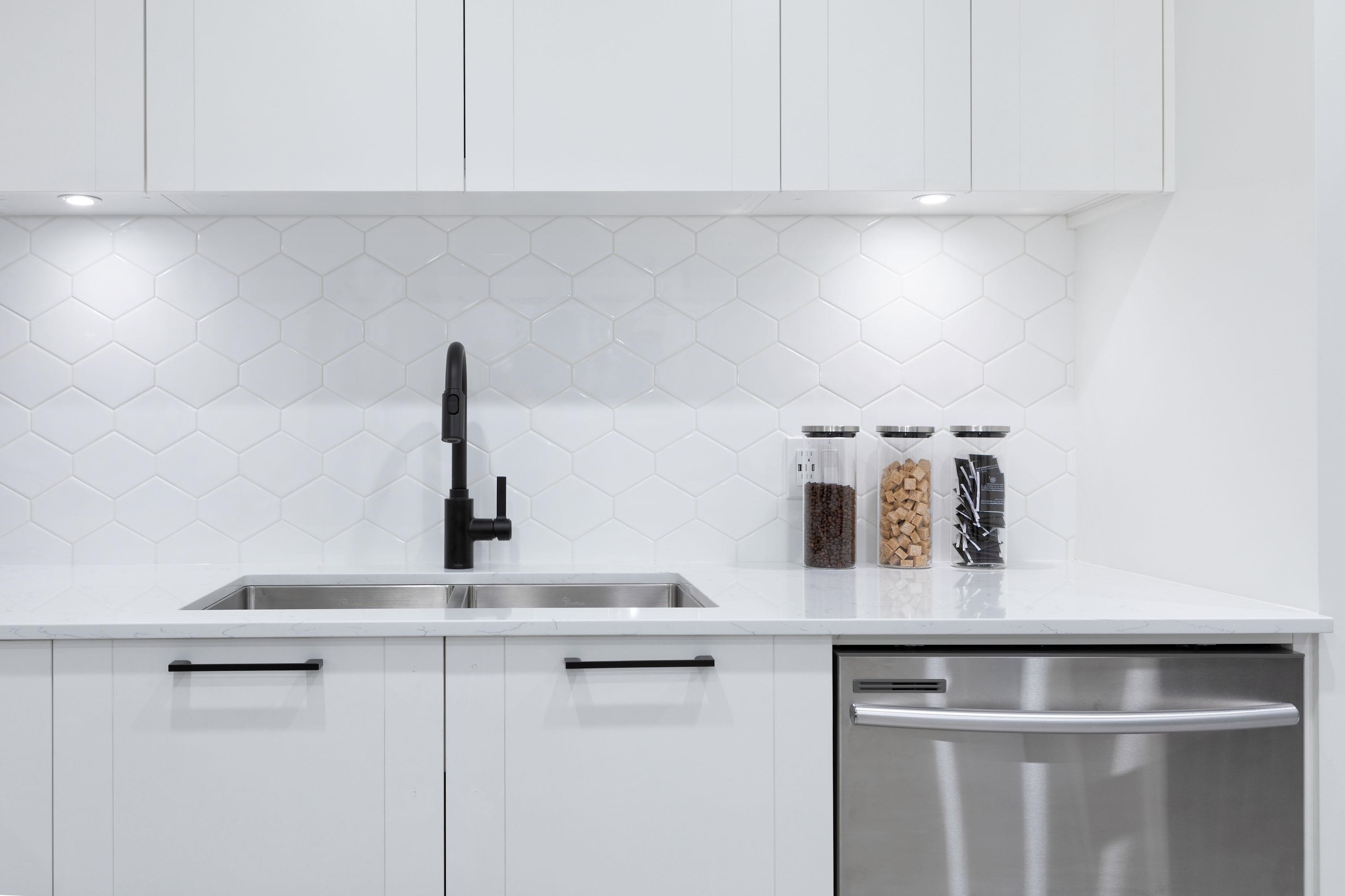 B605 20078 85 AVENUE, R3079604, BC,