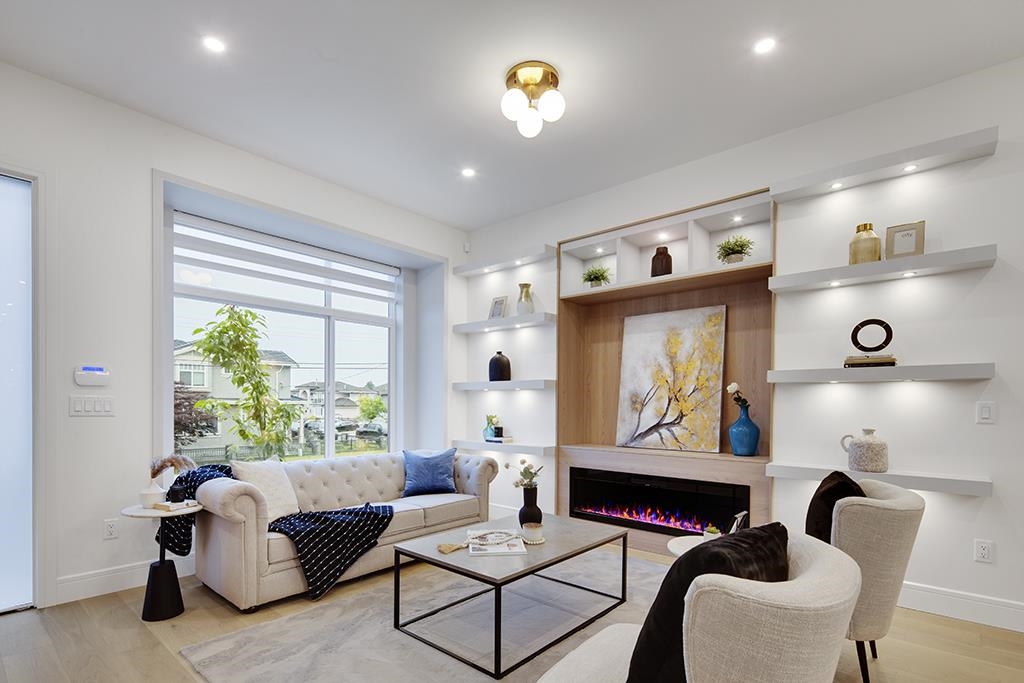 7813 18TH AVENUE, Burnaby BC V3N 1J5, R3079773, BC,