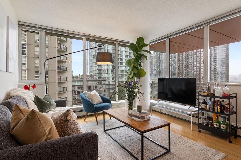 609 1325 ROLSTON STREET, R3079775, BC,