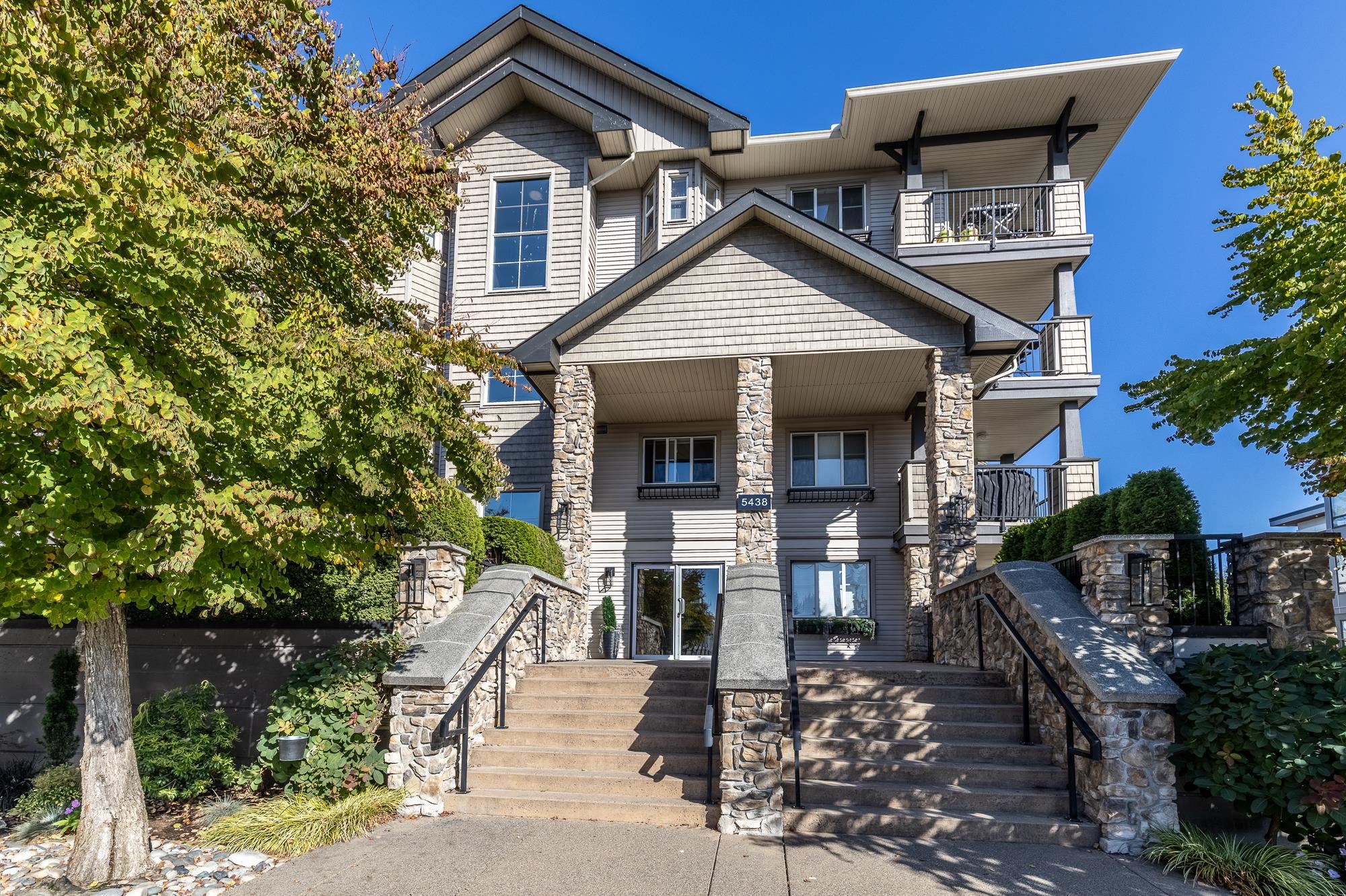 415 5438 198 STREET, R3079809, BC,