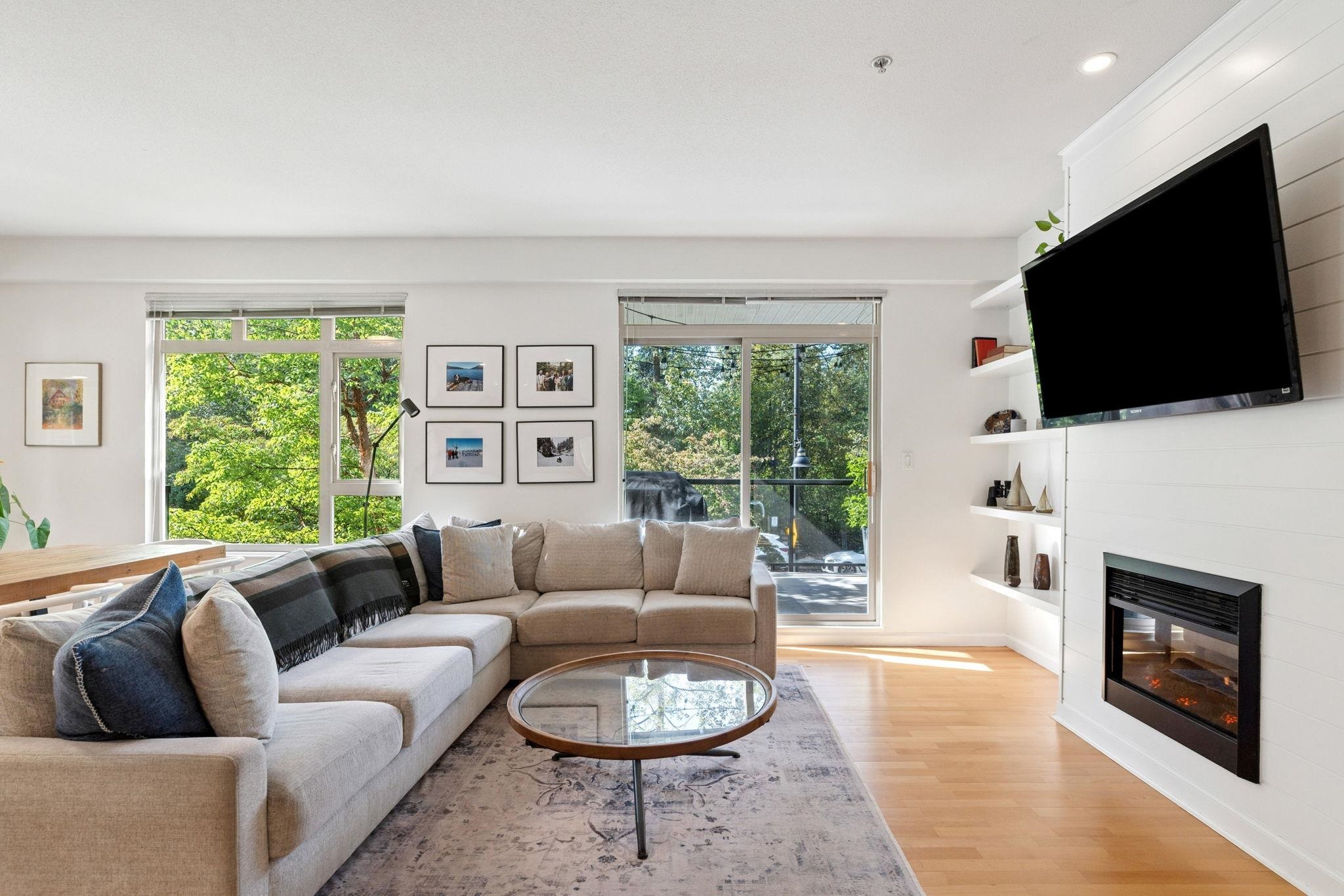 219 100 CAPILANO ROAD, R3079882, BC,