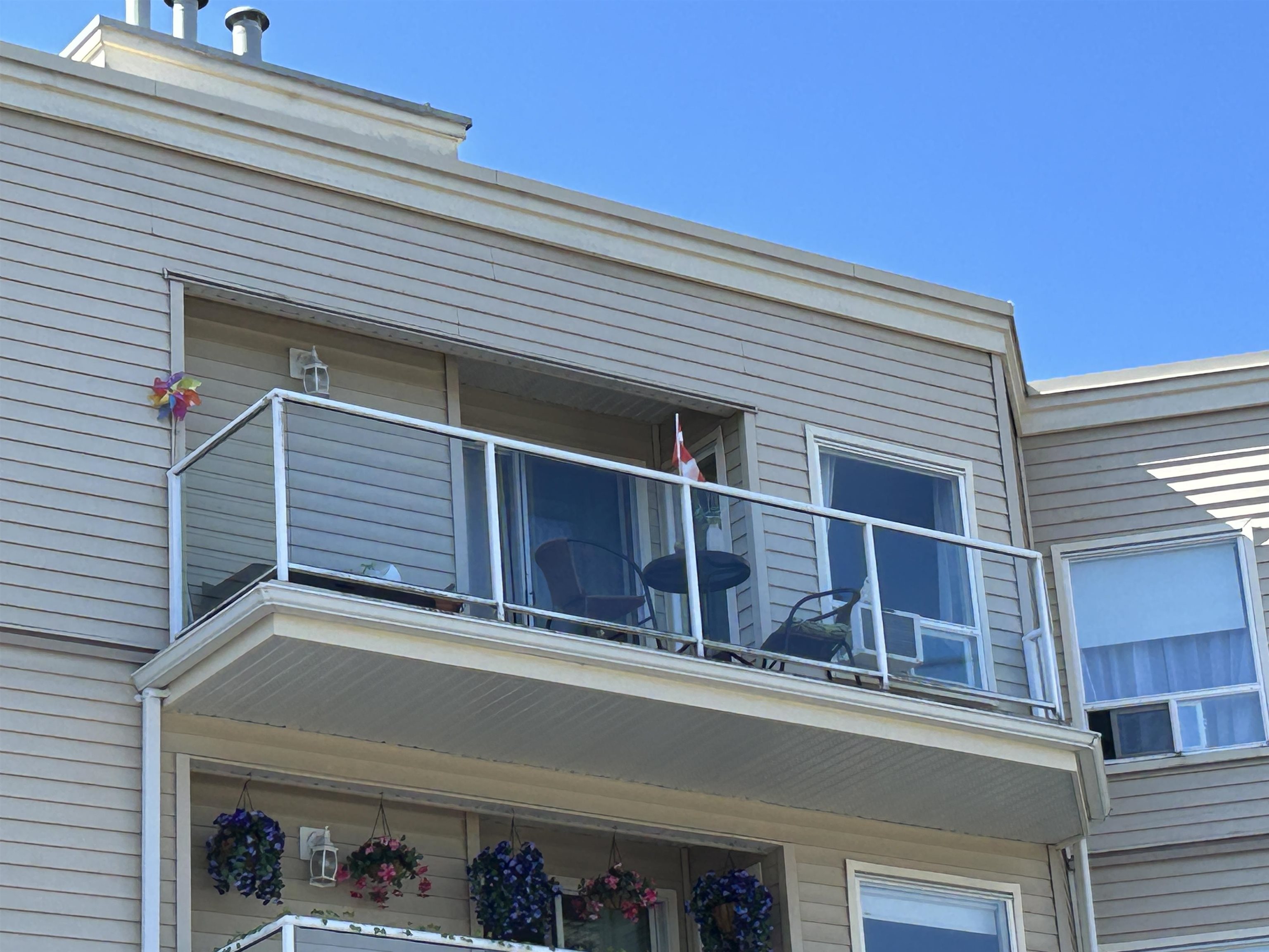 305 9295 122 STREET, R3079890, BC,