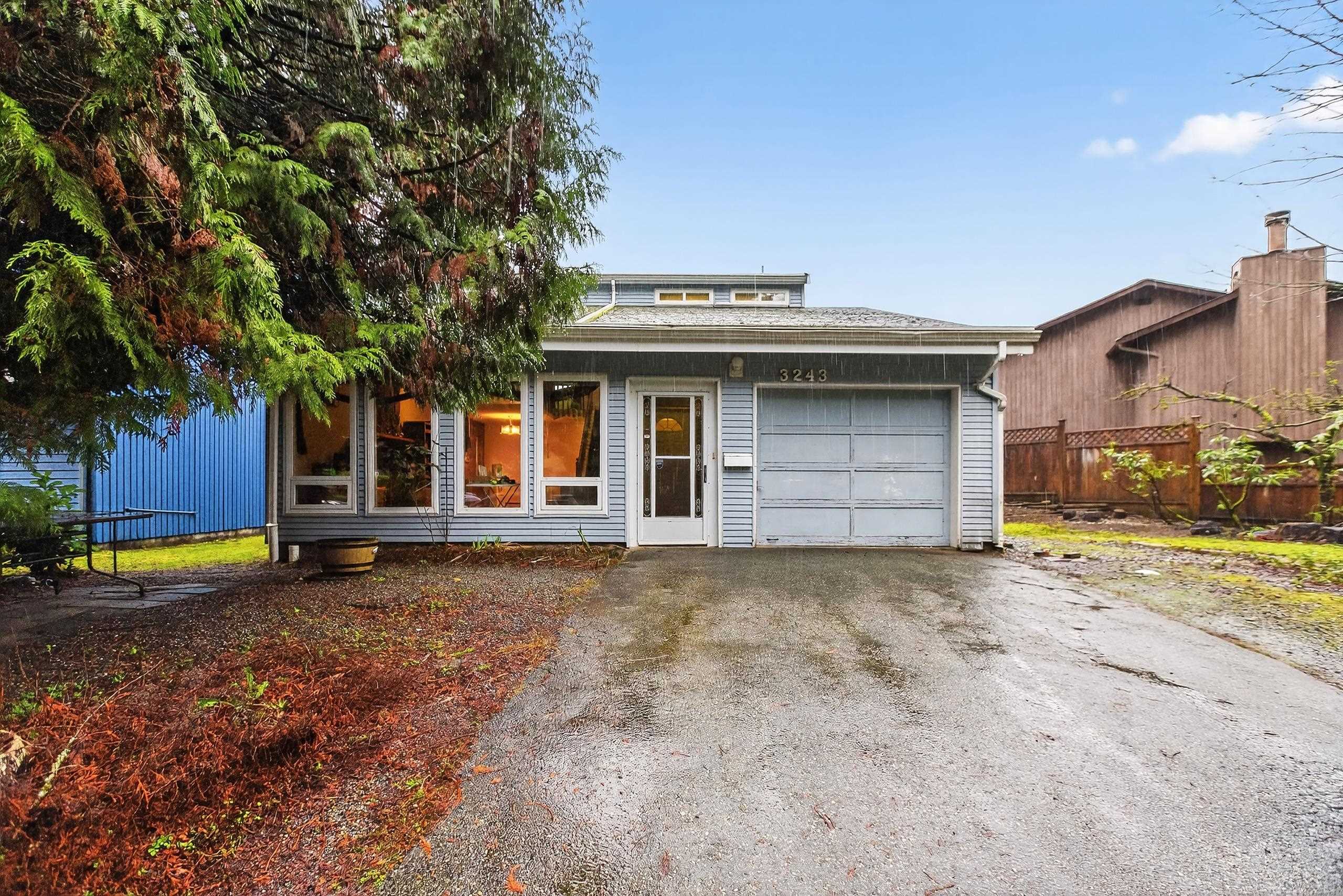 3243 SALT SPRING AVENUE, Coquitlam BC V3E 1E7, R3079901, BC,