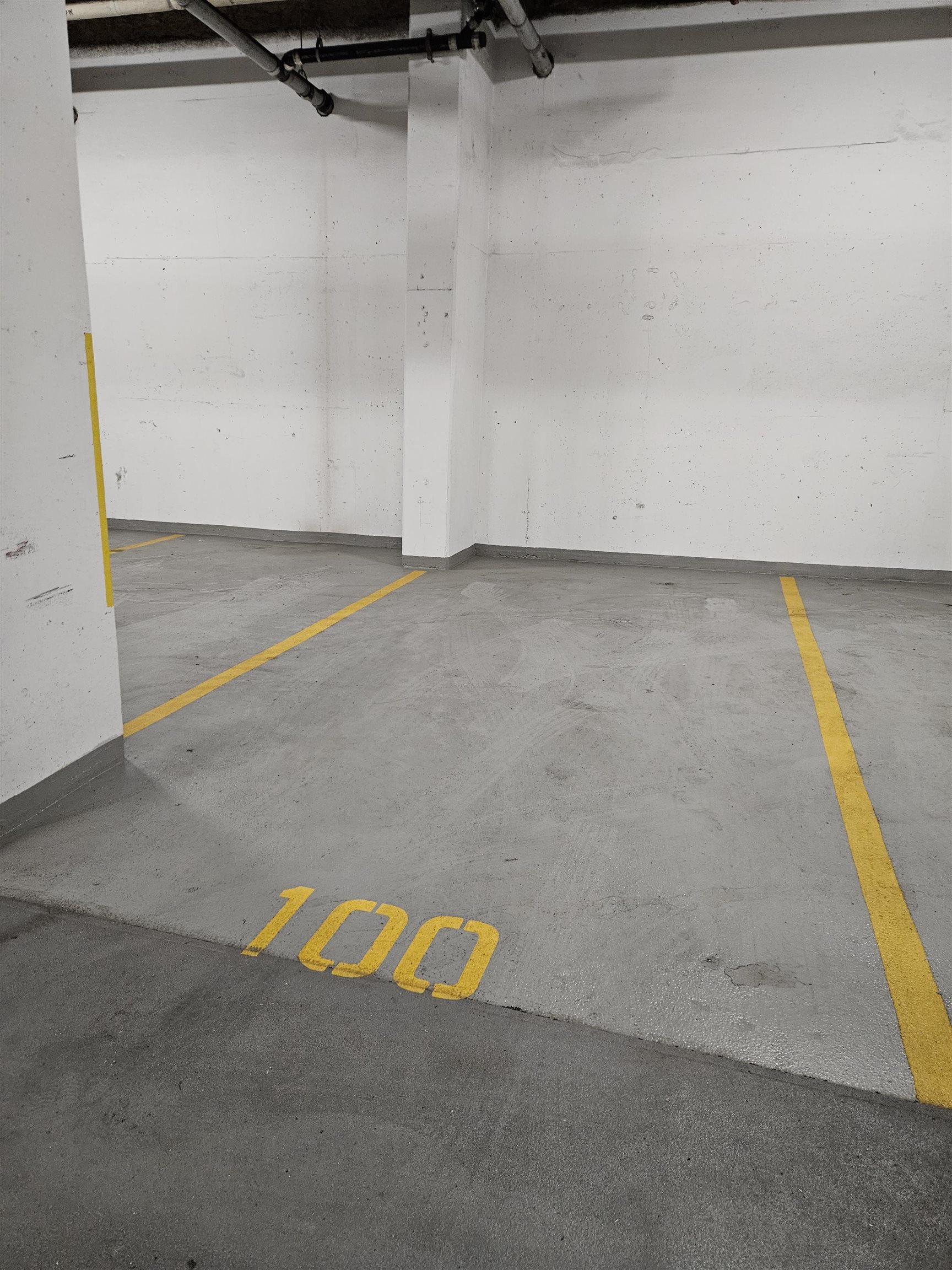 100 1233 PACIFIC BOULEVARD, R3080582, BC,