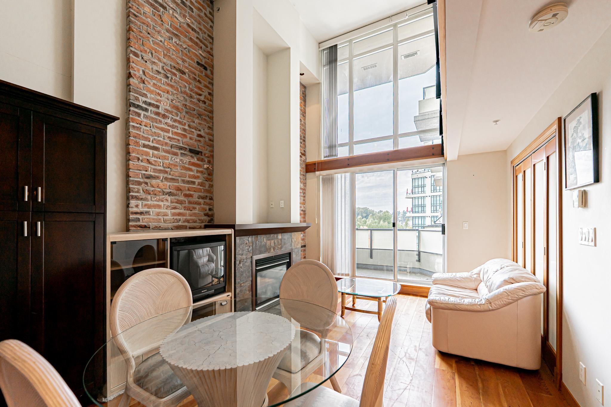 412 10 RENAISSANCE SQUARE, R3080742, BC,